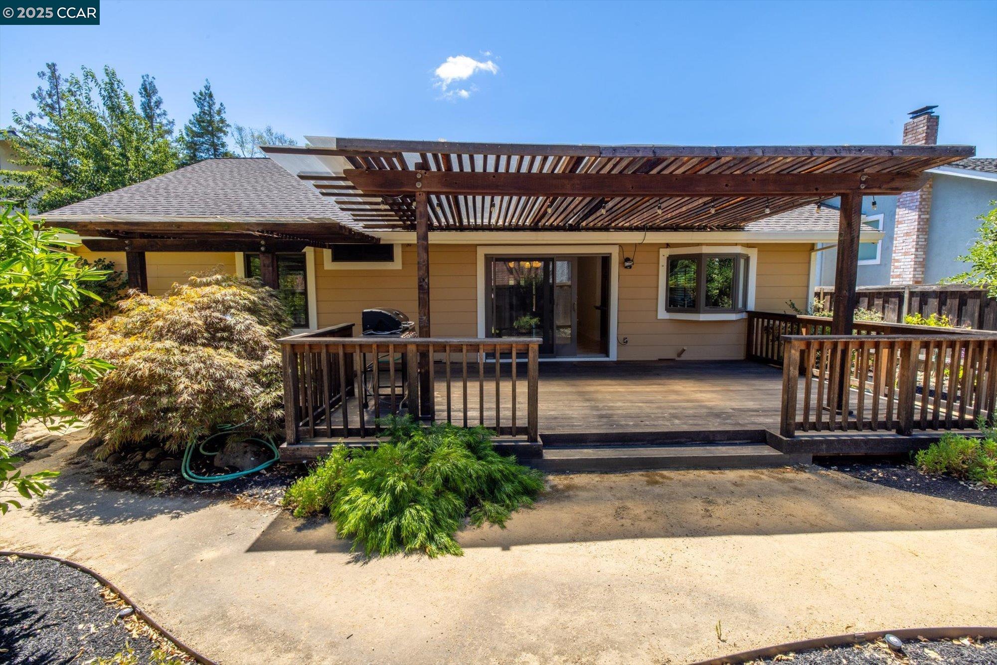 171 Mount Tam Ct
