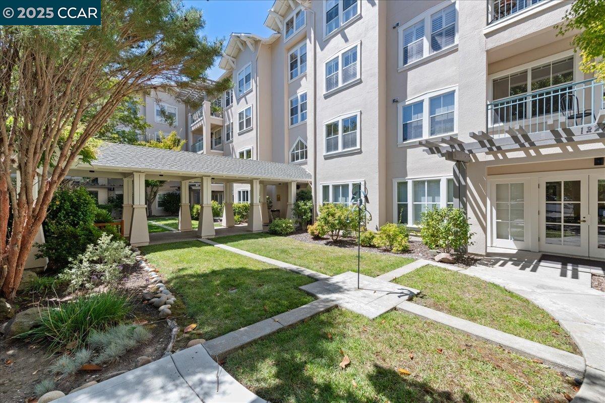 1860 Tice Creek Dr # 1354