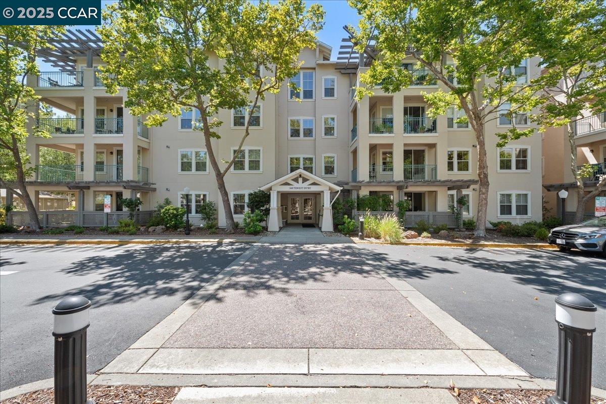 1860 Tice Creek Dr # 1354