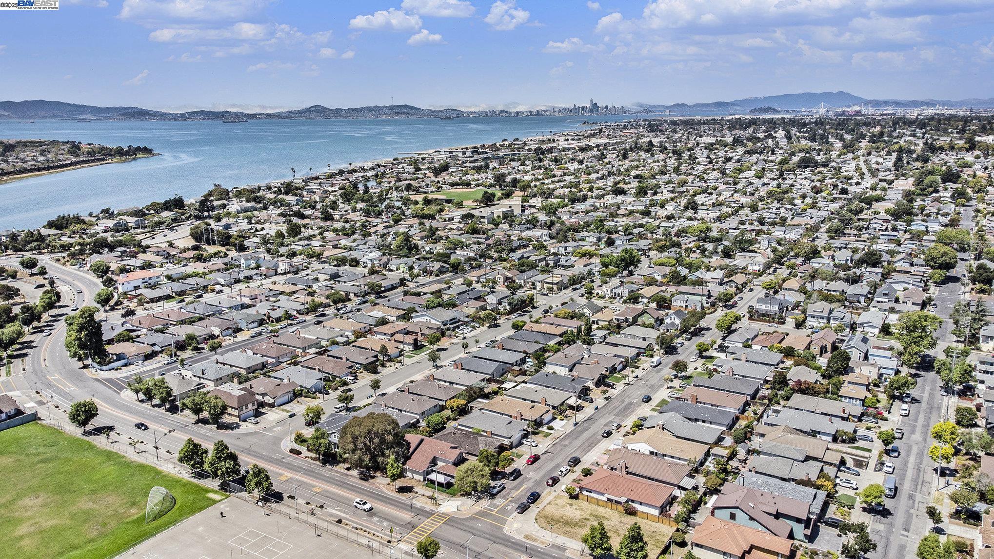 3286 San Jose