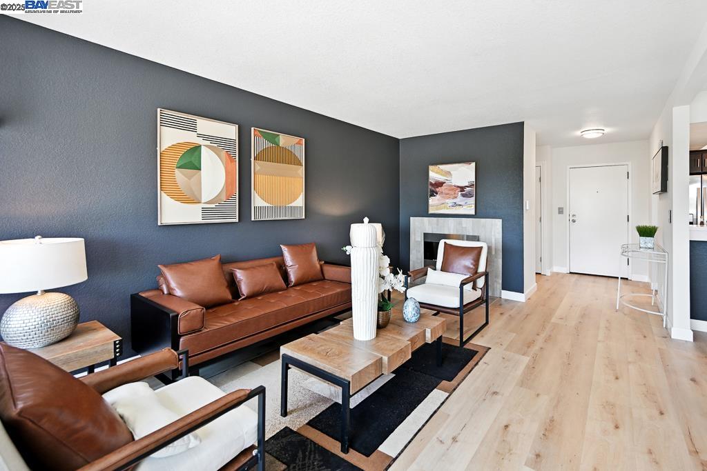 456 Mariners Island Blvd # 318