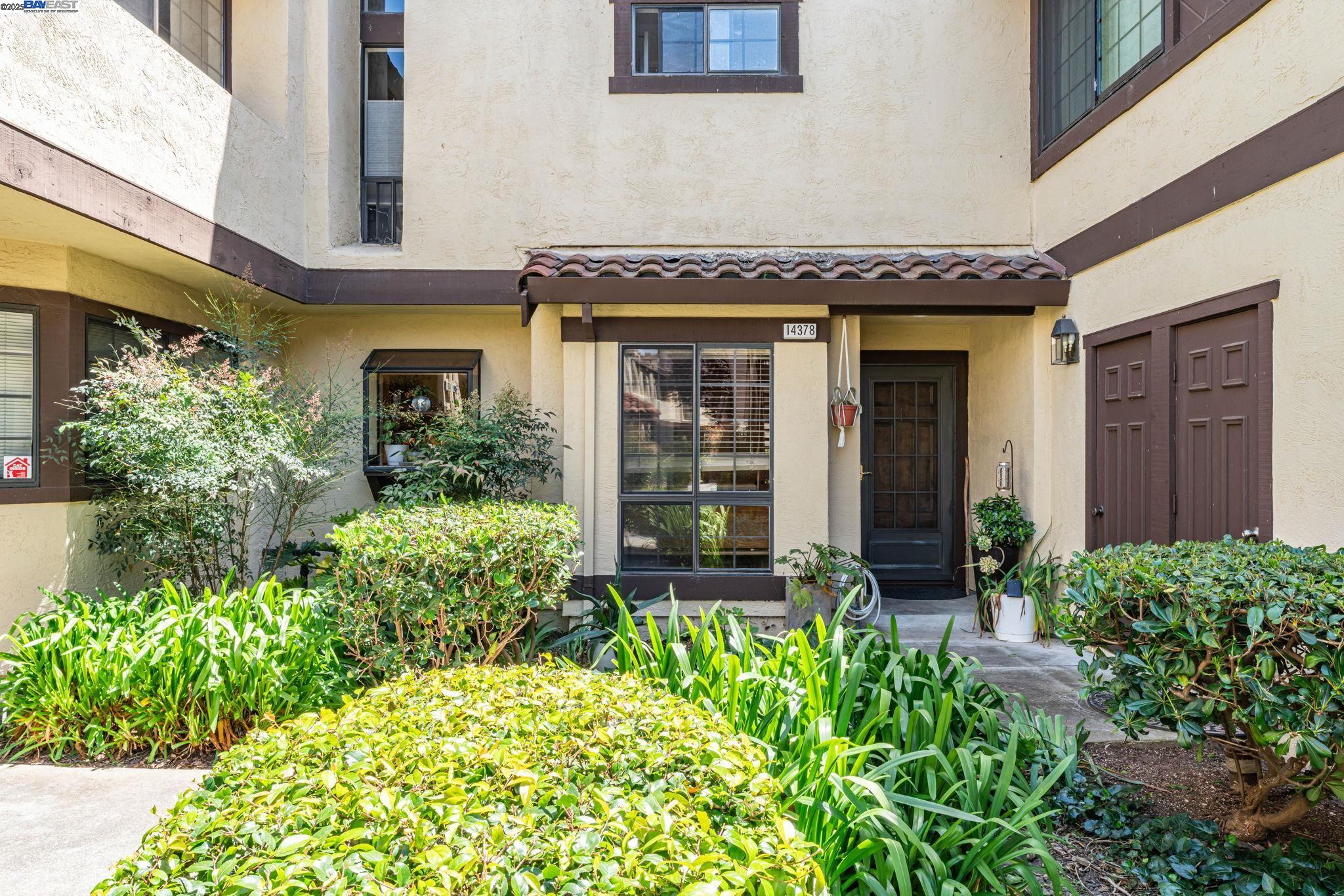 14378 Outrigger Dr