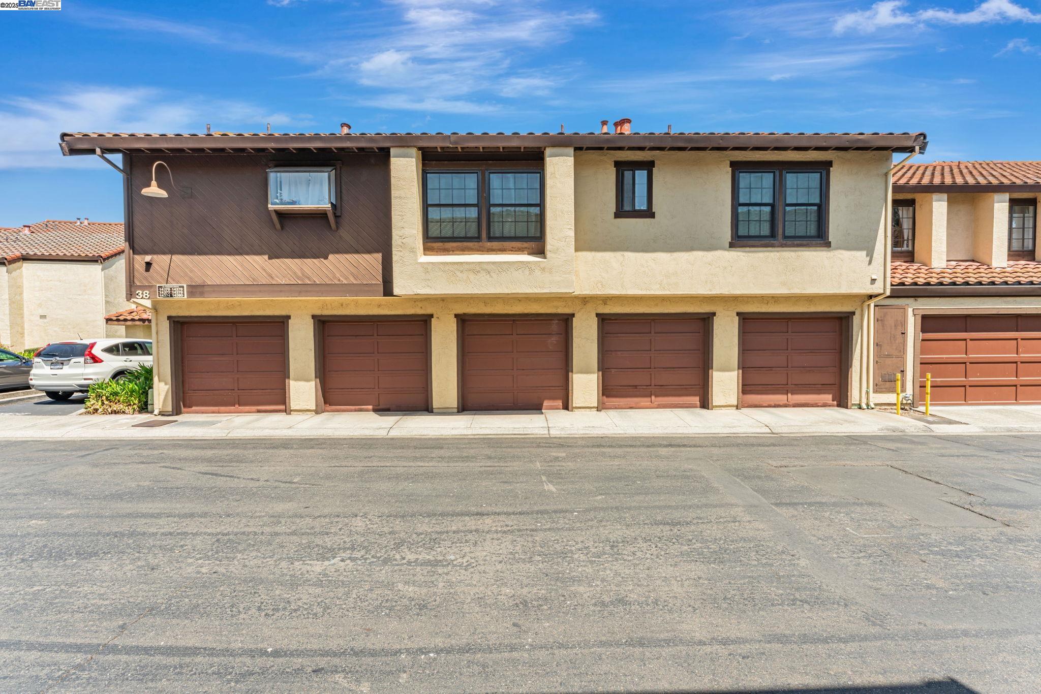 14378 Outrigger Dr