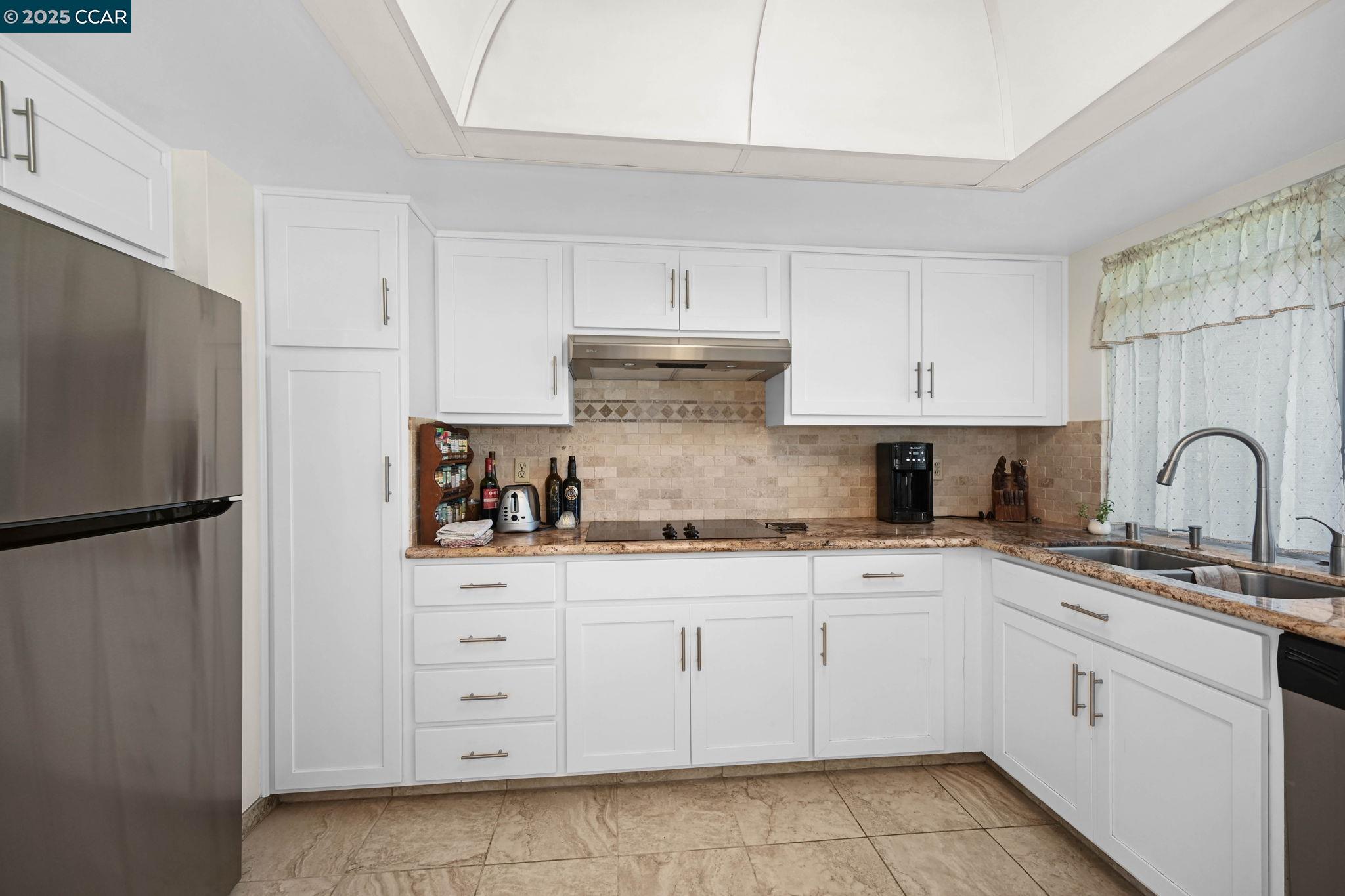 703 Terra California # 6 Unit: #6