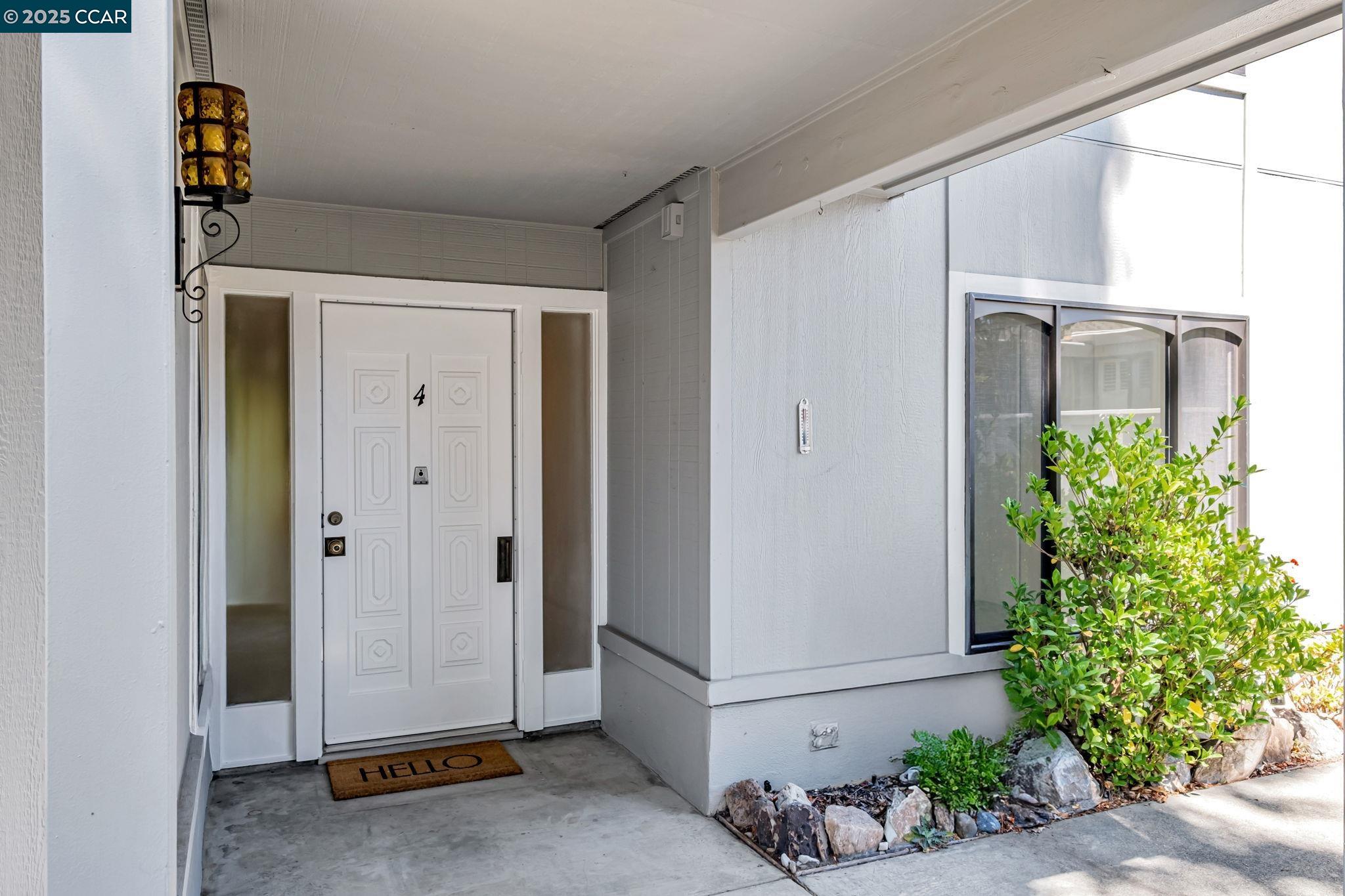 1140 Fairlawn Ct # 4