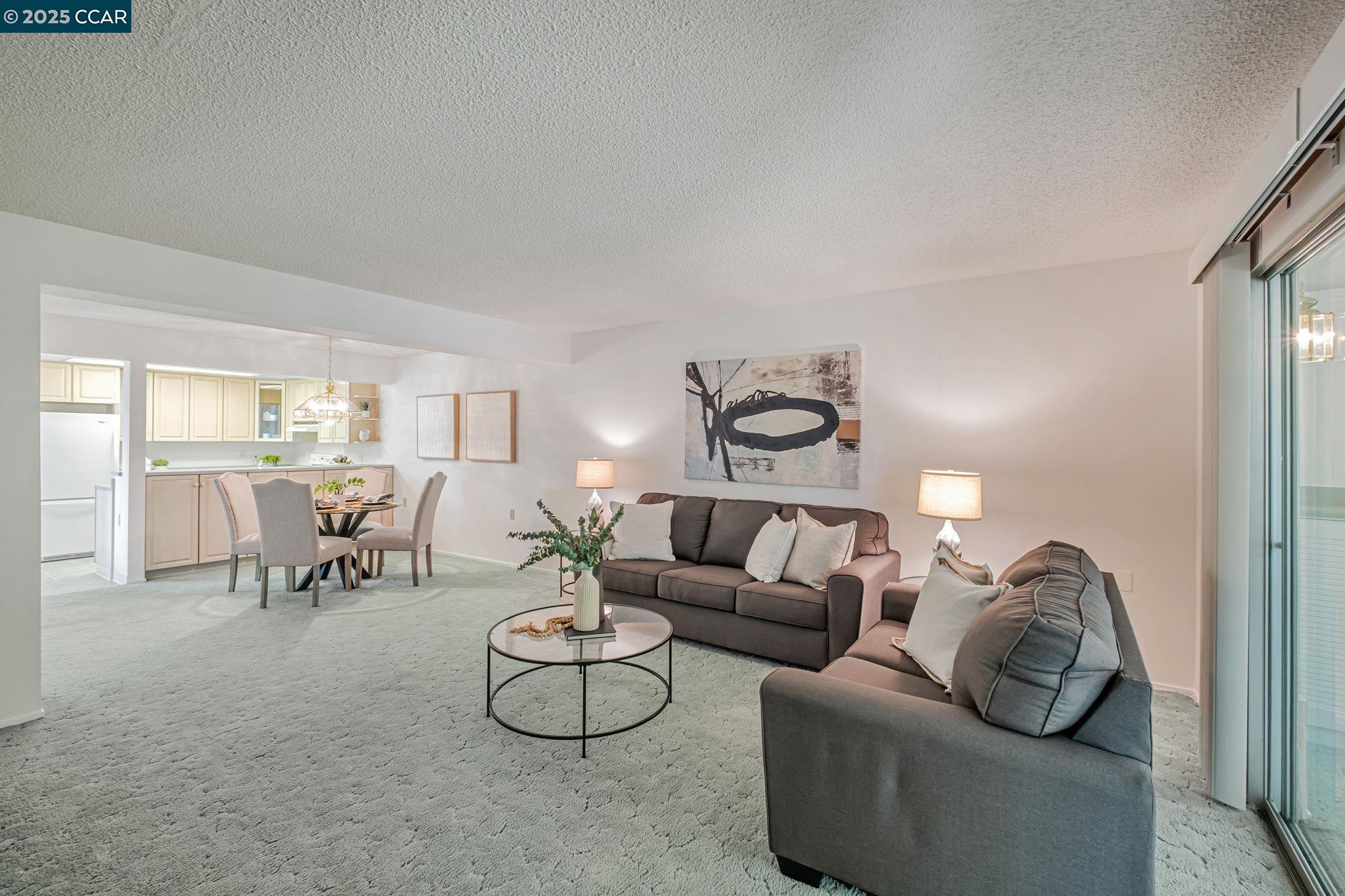 1140 Fairlawn Ct # 4