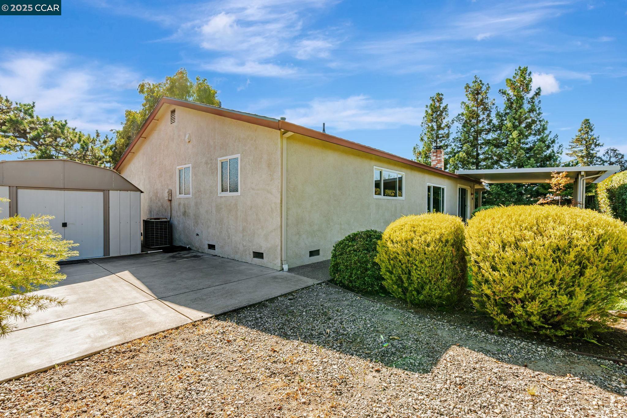 5189 Jomar Dr