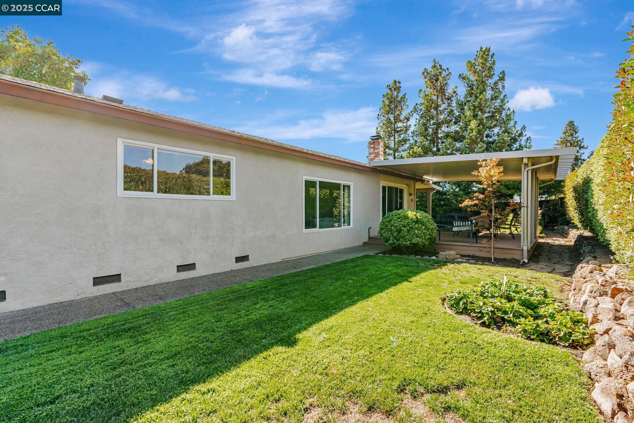 5189 Jomar Dr
