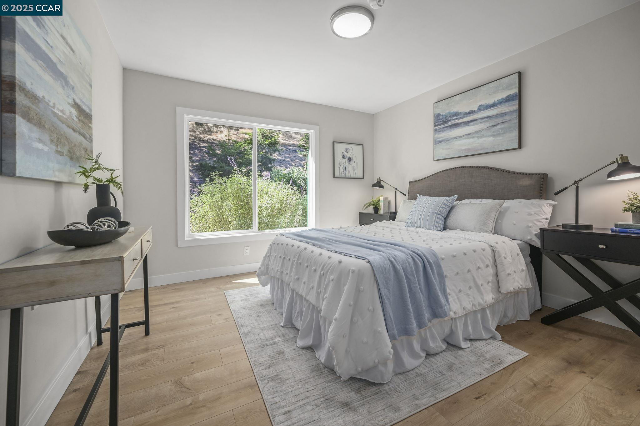 1433 Oakmont Dr # 4 Unit: #4