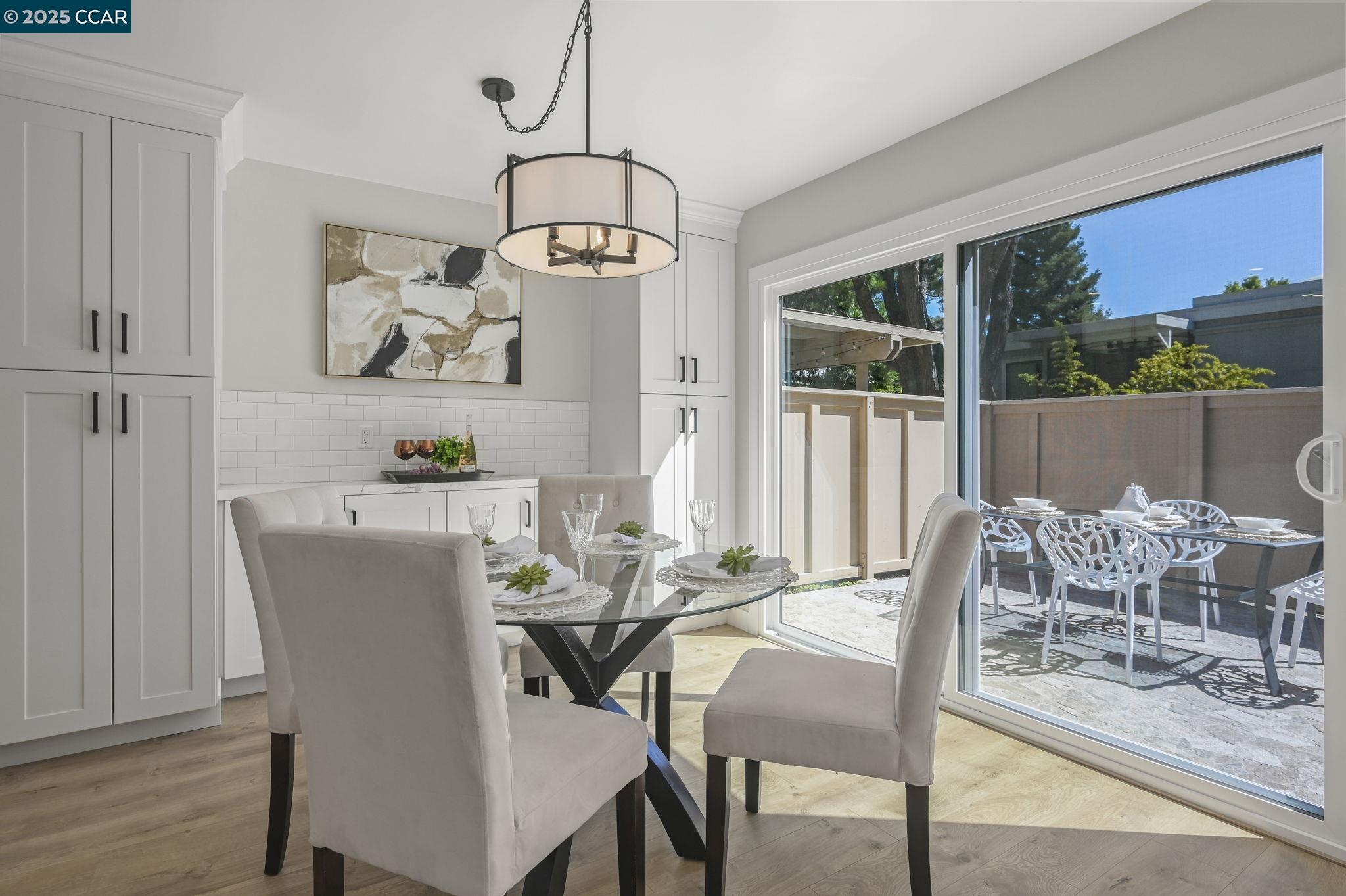 1433 Oakmont Dr # 4 Unit: #4