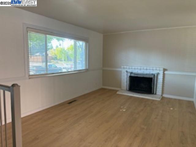 212 Elvira St