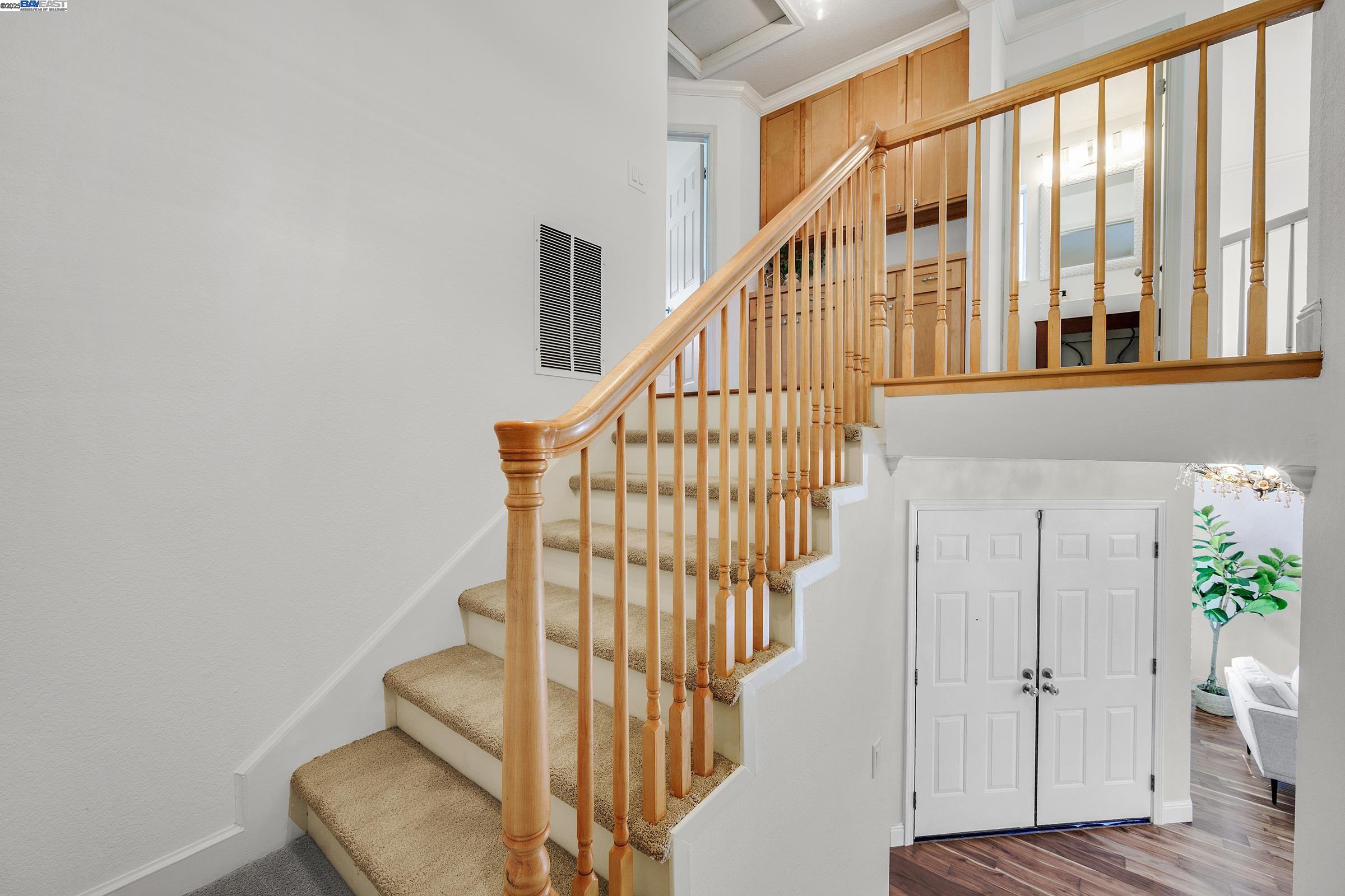 7539 Rolling Hills Cir