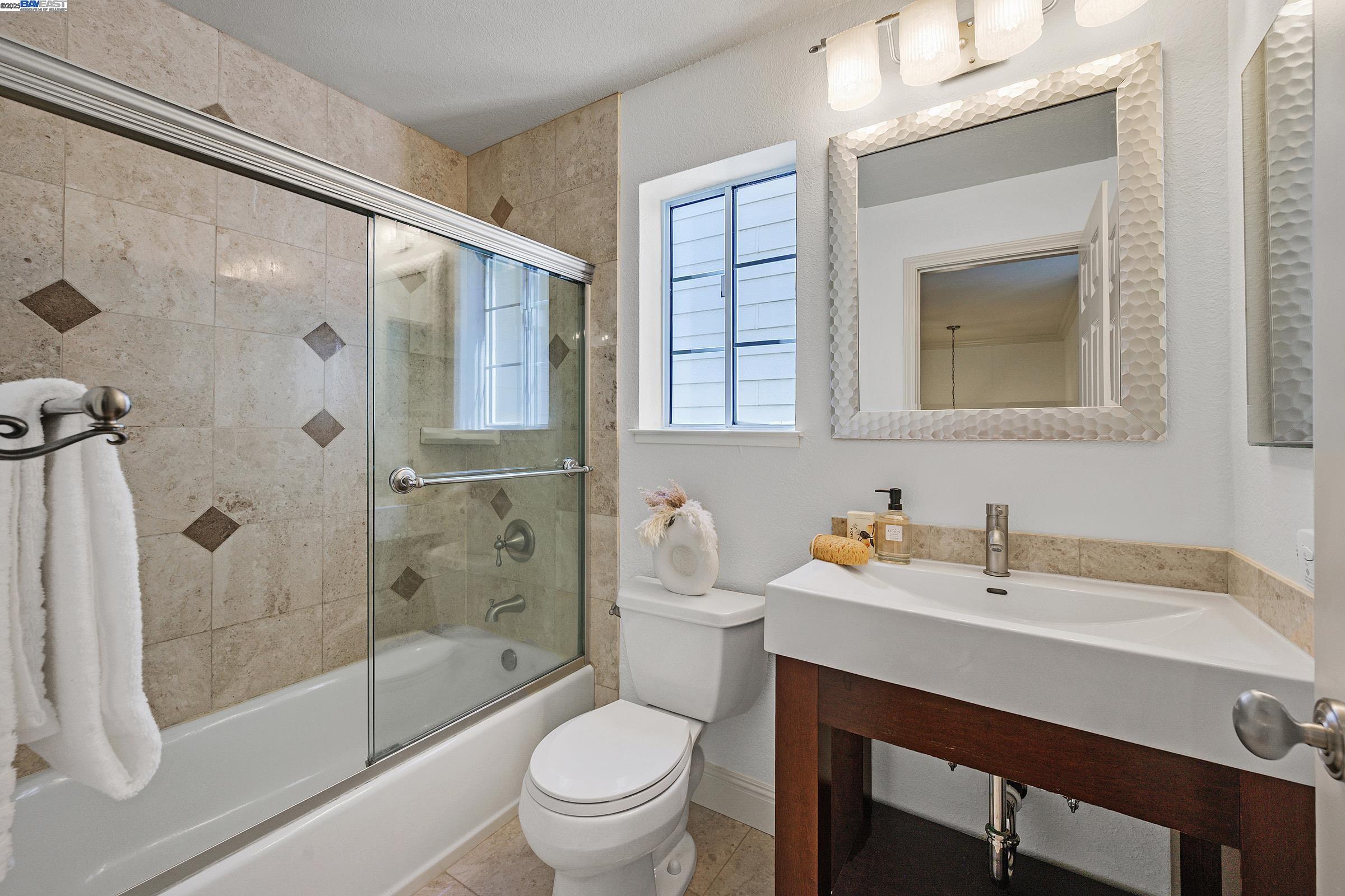 7539 Rolling Hills Cir