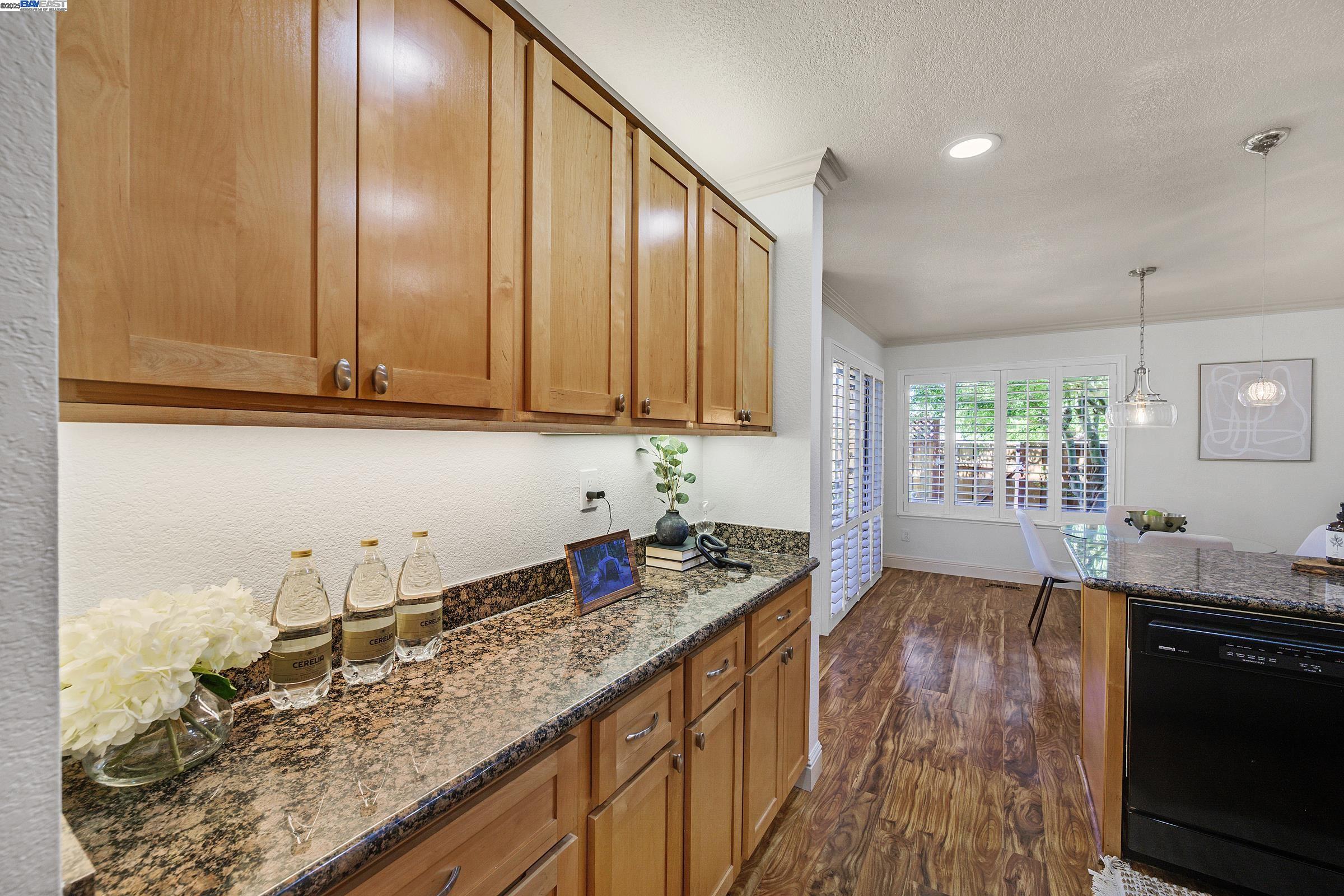 7539 Rolling Hills Cir