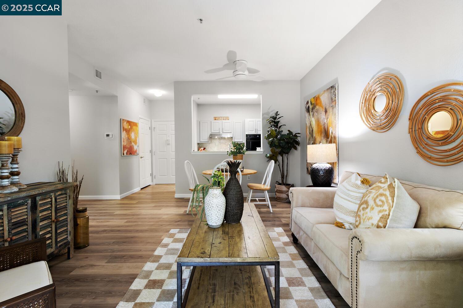 1860 Tice Creek Dr # 1121