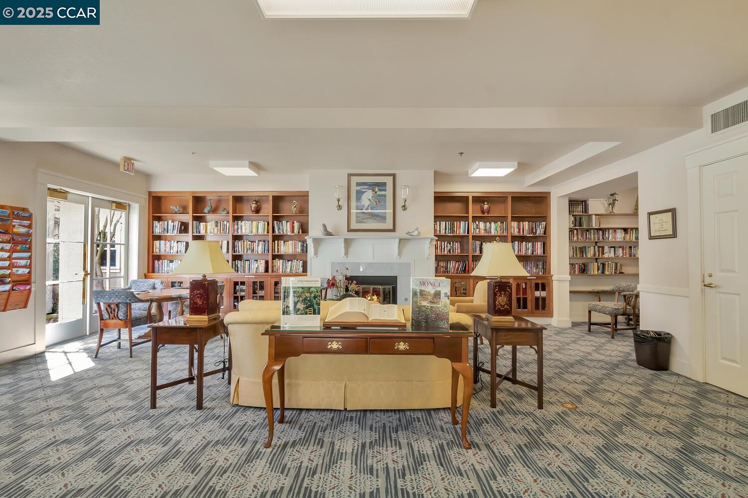 1860 Tice Creek Dr # 1121