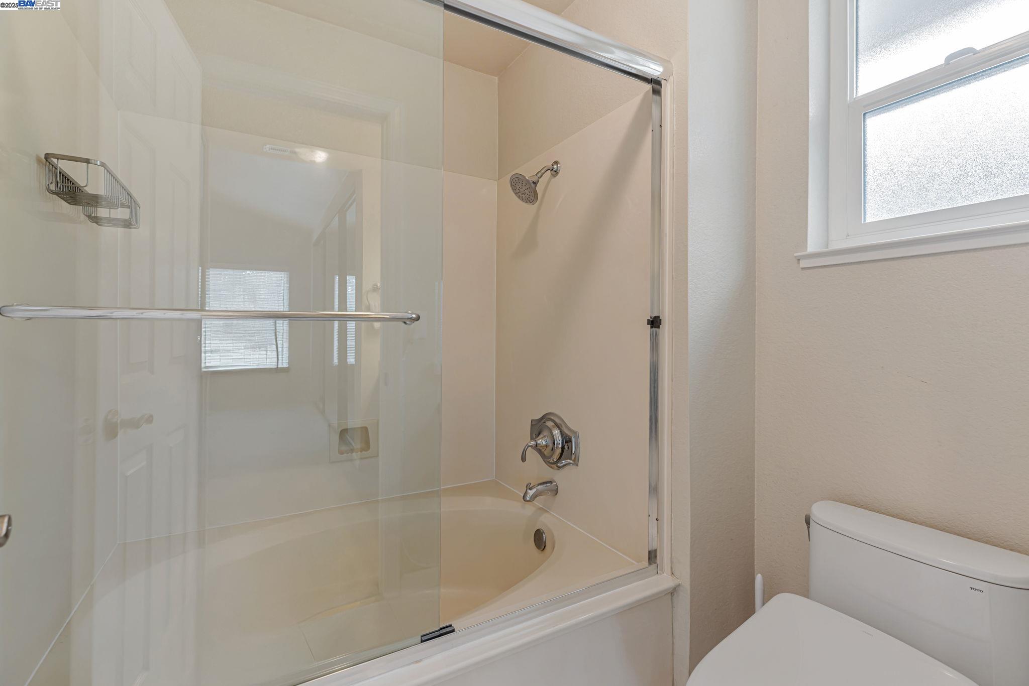 3162 Paseo Robles