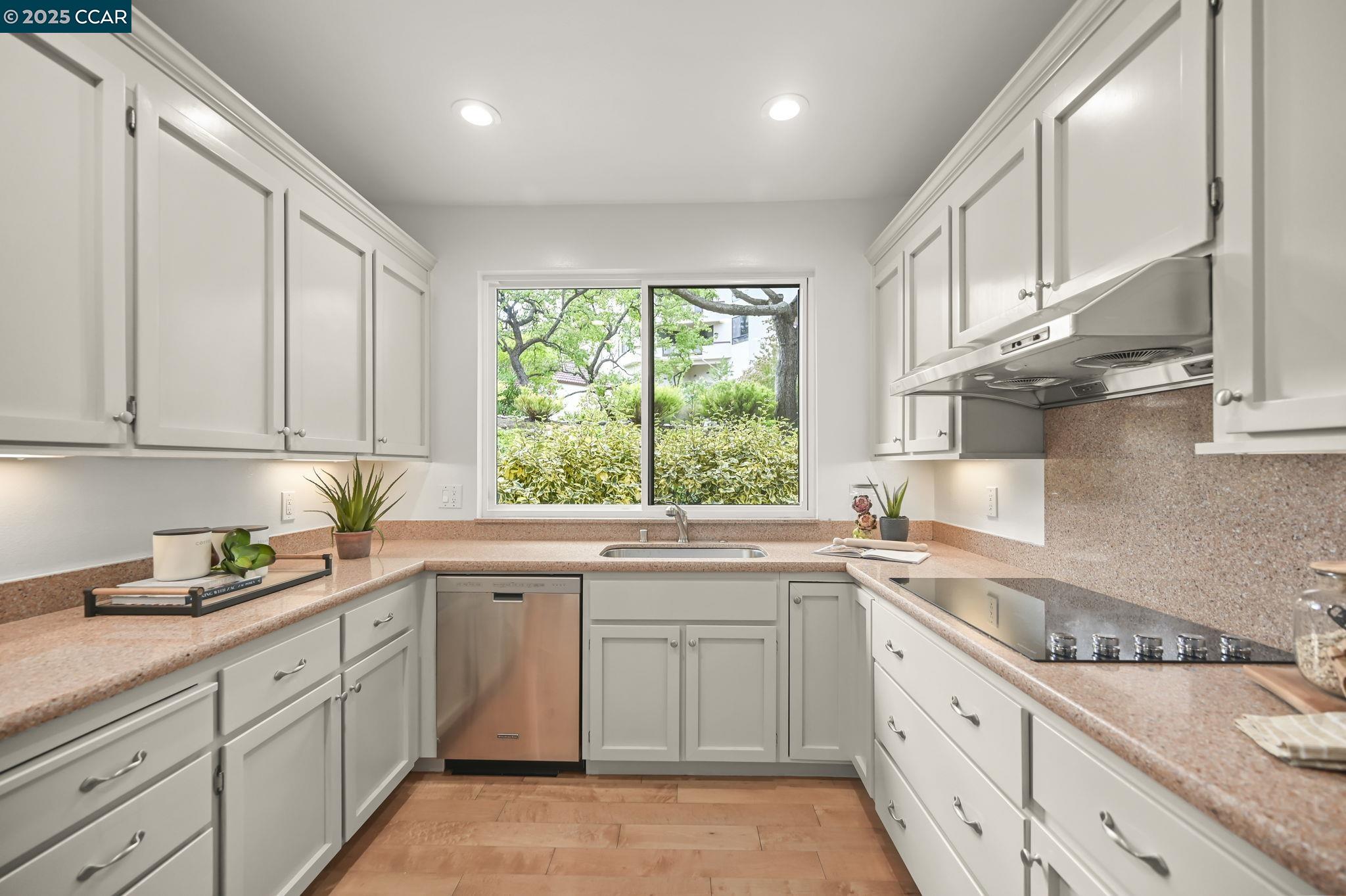 1281 Avenida Sevilla # 2A