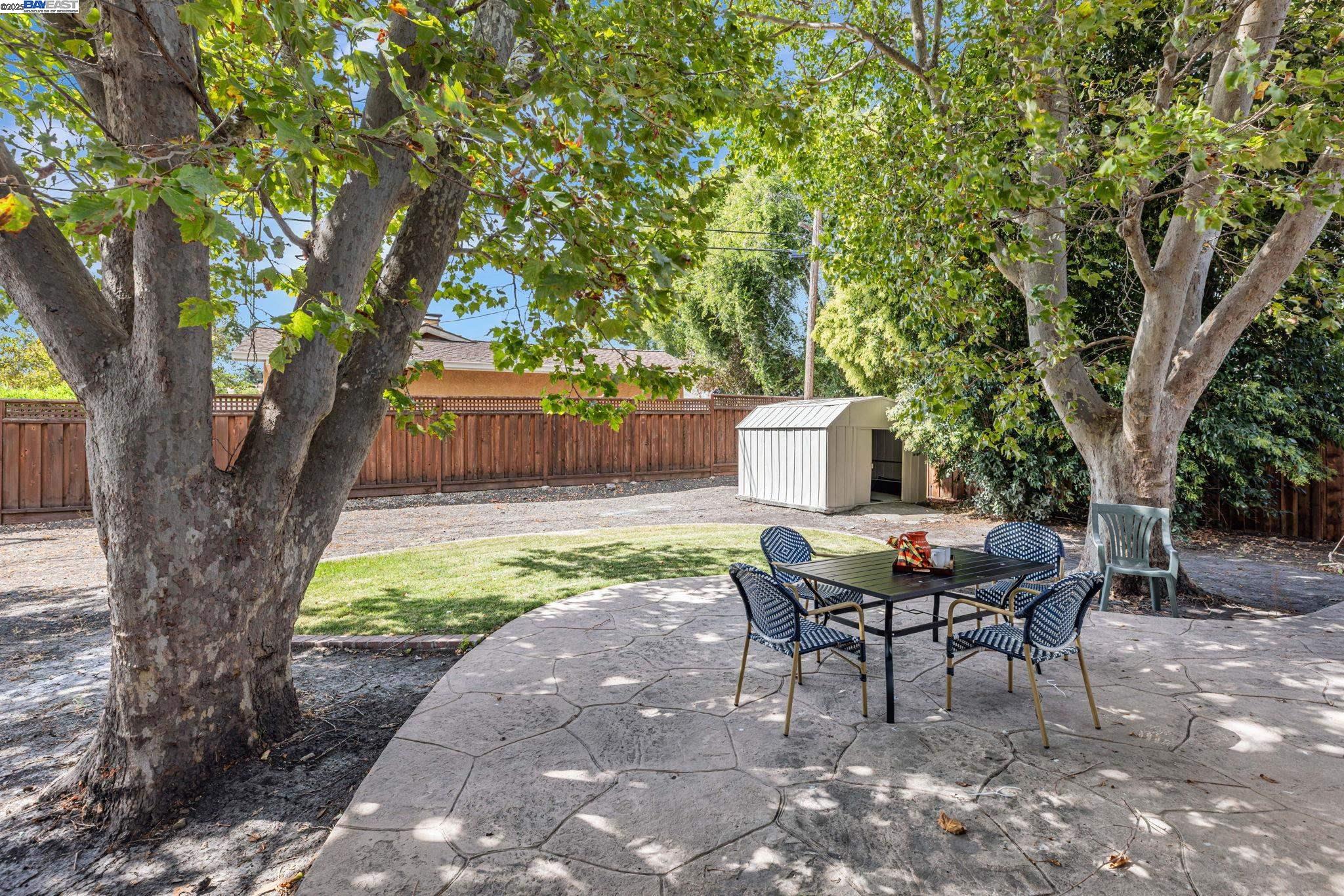 7600 Ironwood Dr
