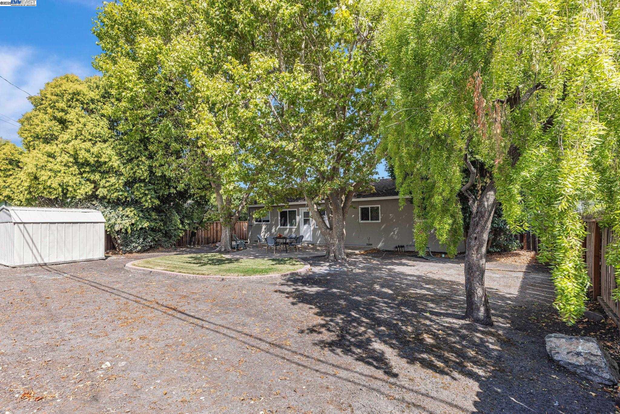 7600 Ironwood Dr