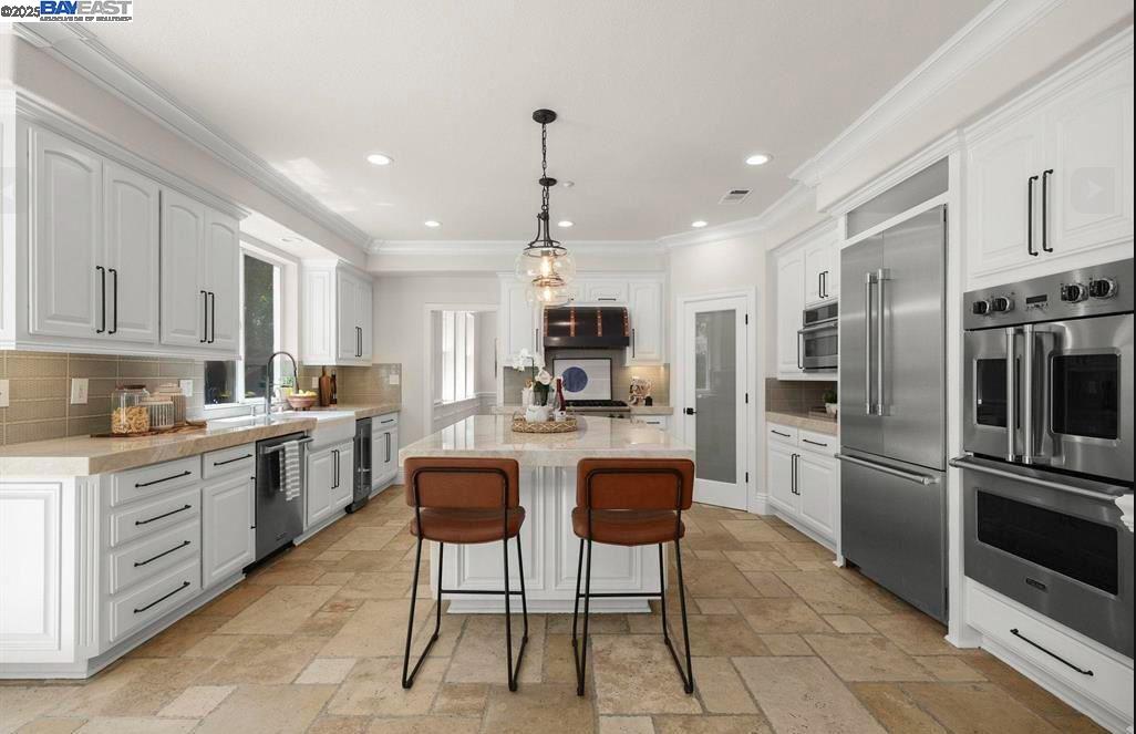 86 Candleston Place