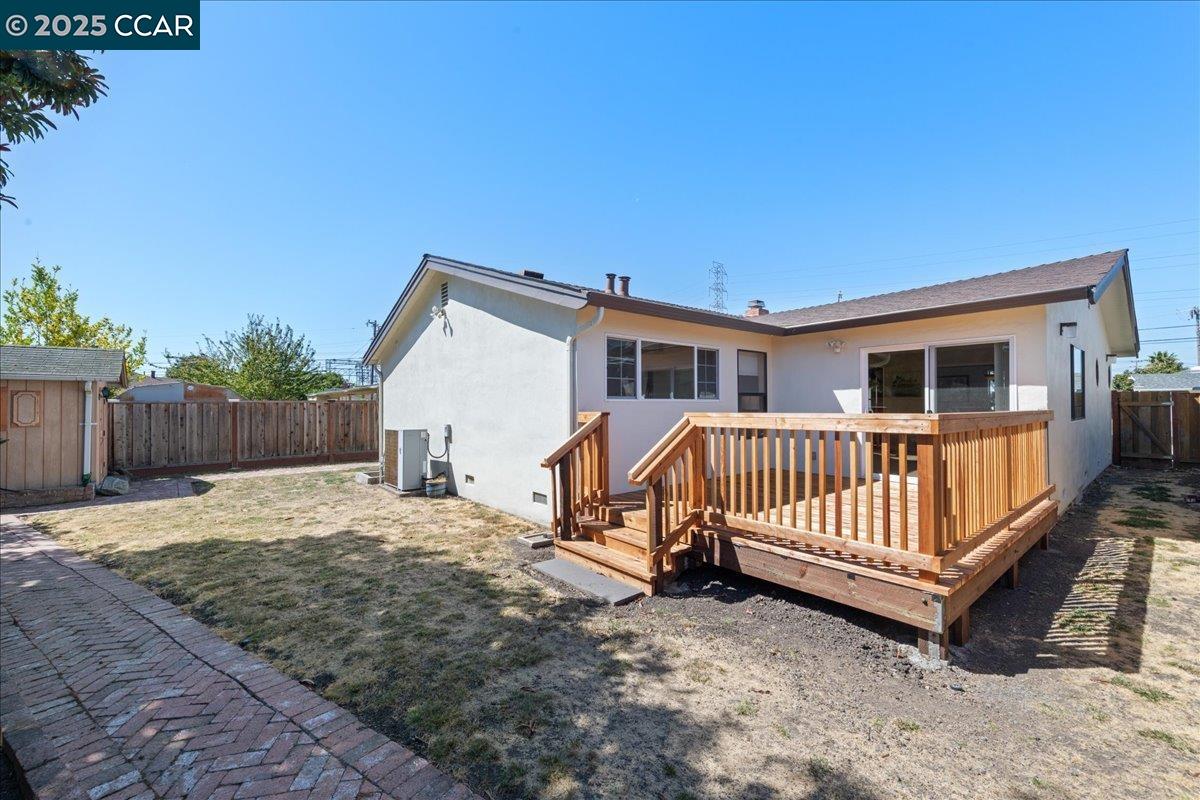 2356 Bermuda Ln