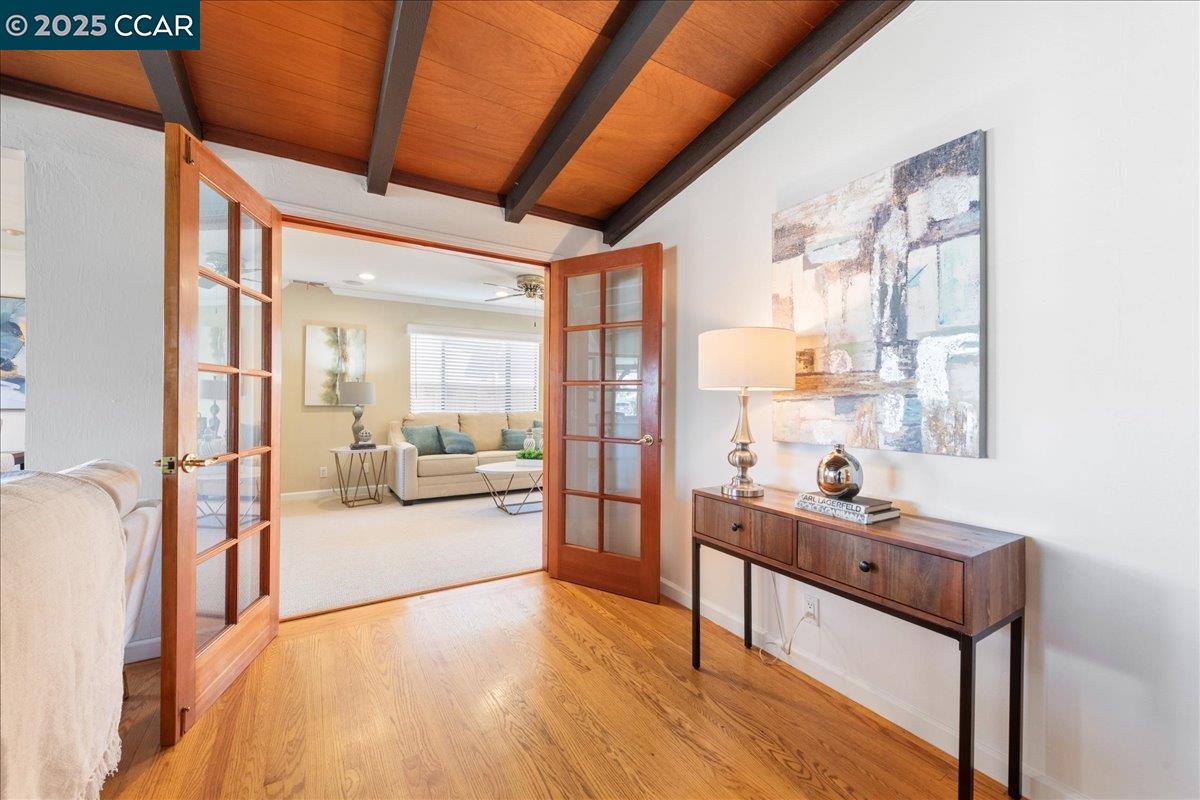 2356 Bermuda Ln