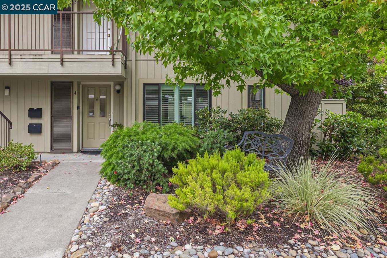 1416 Canyonwood Ct # 4