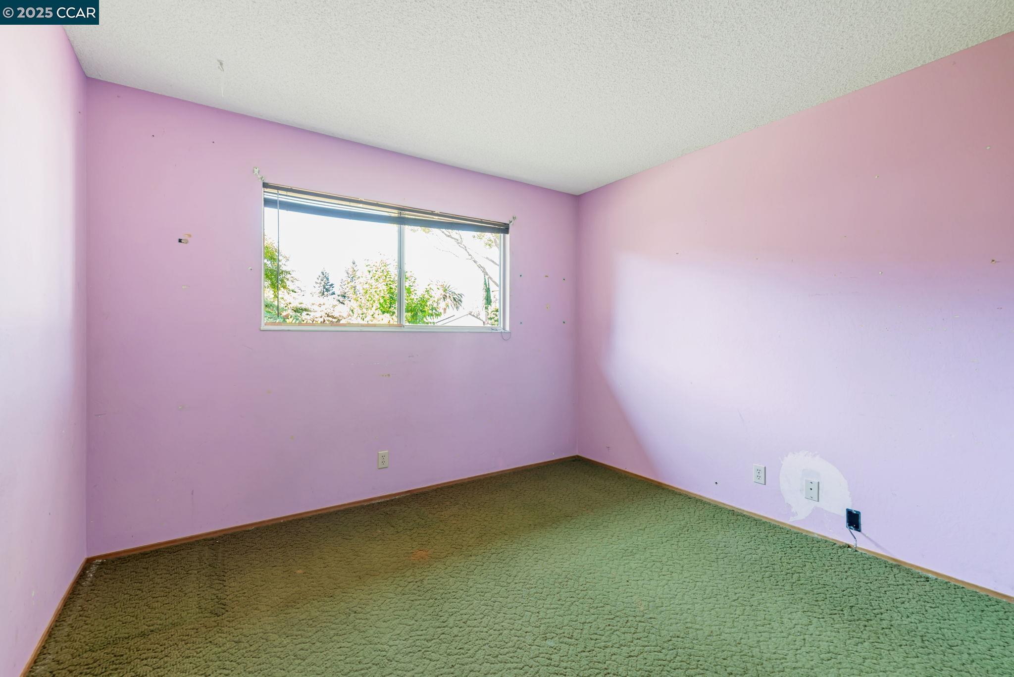 1201 Illinois Ct