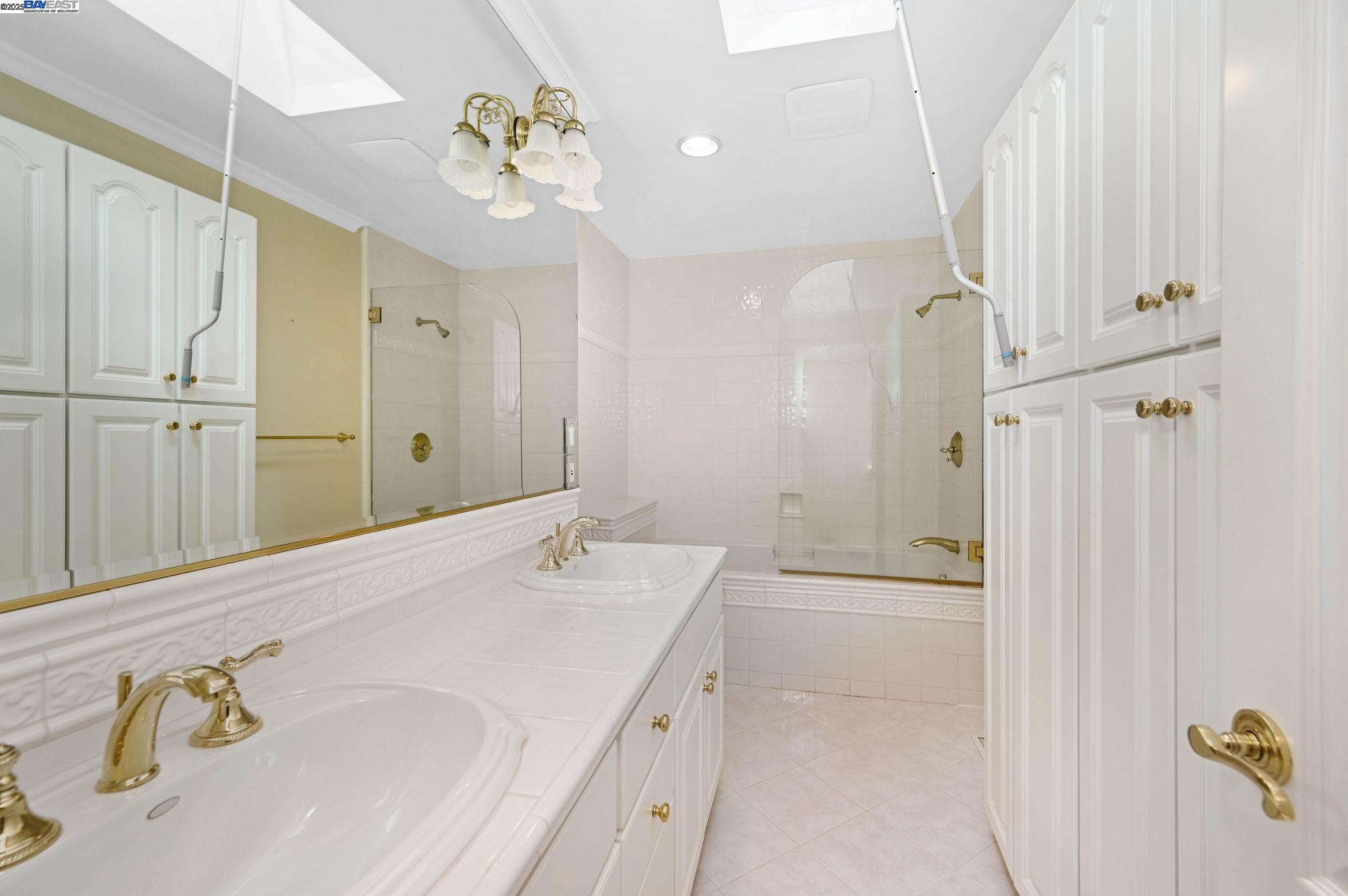 17 Dogwood Ct