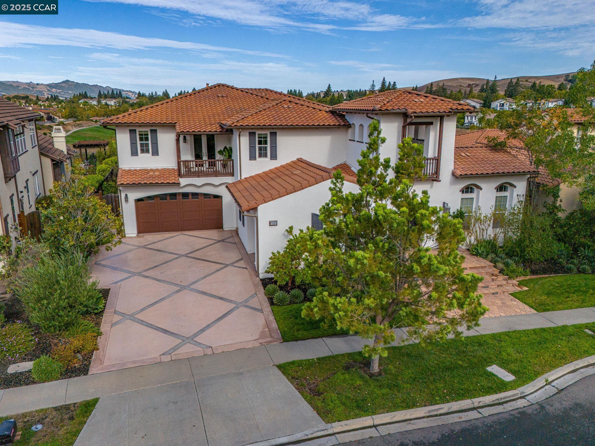 5436 Heatherland Dr