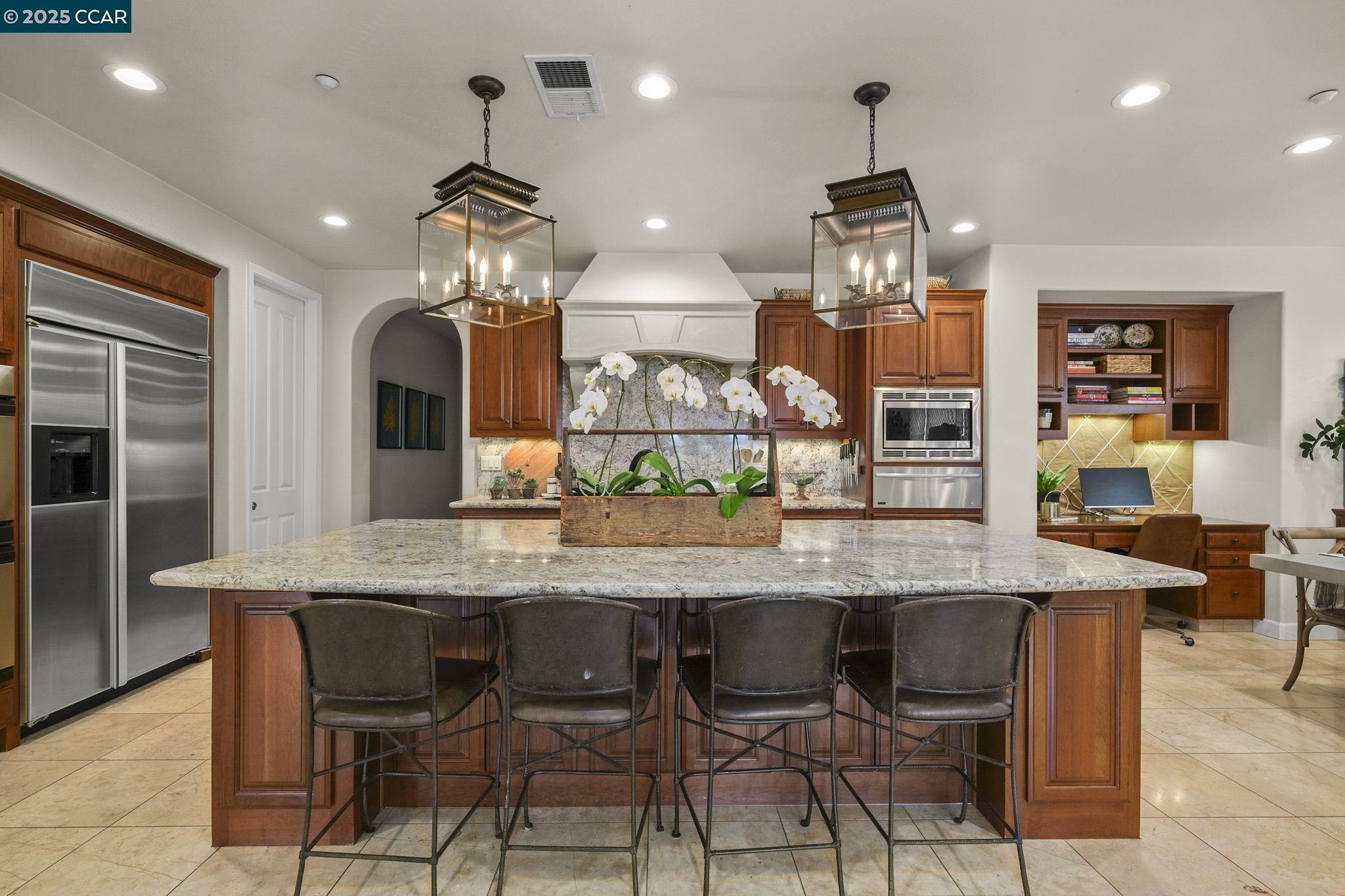5436 Heatherland Dr