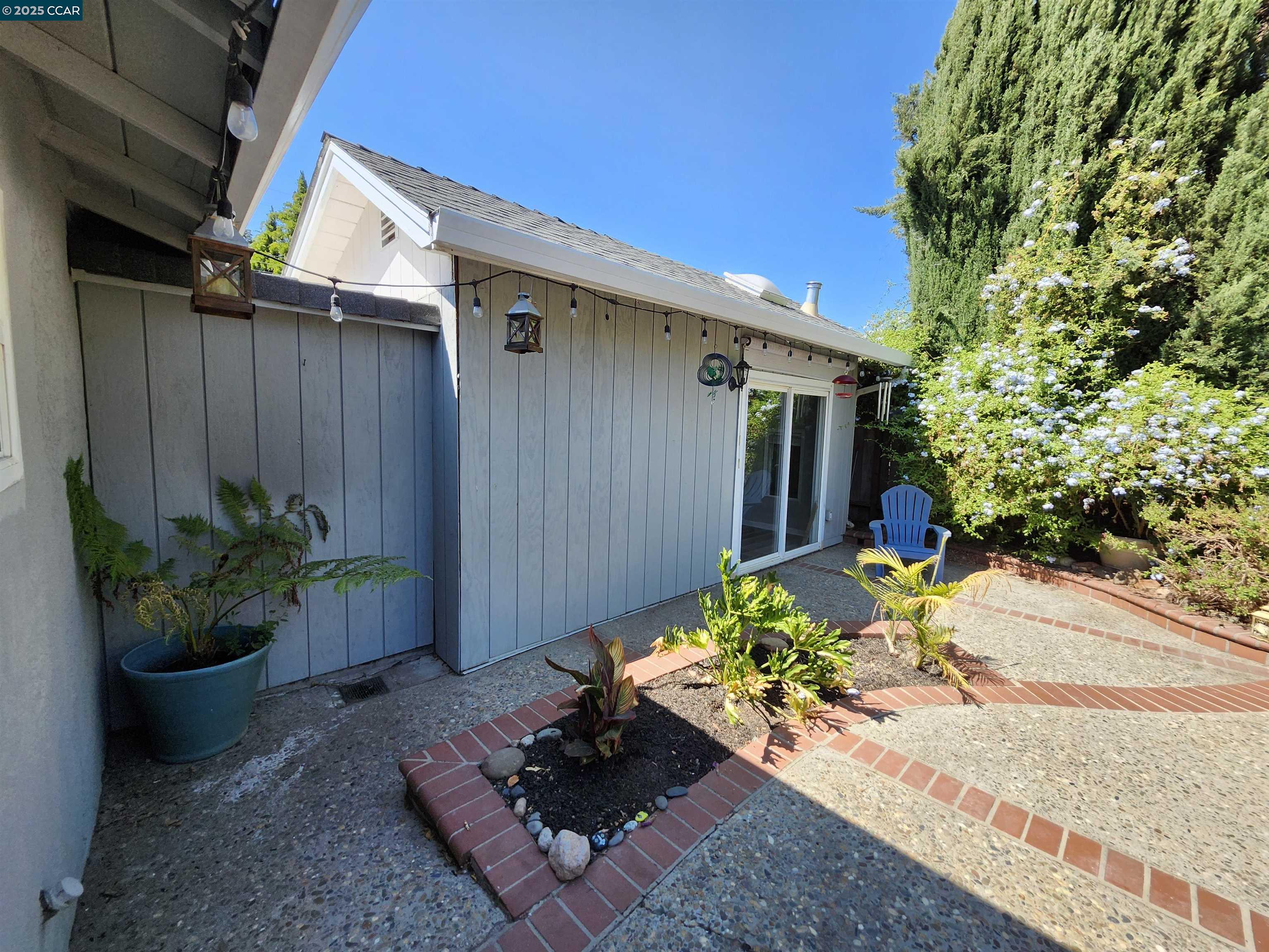 3479 Rose Ct