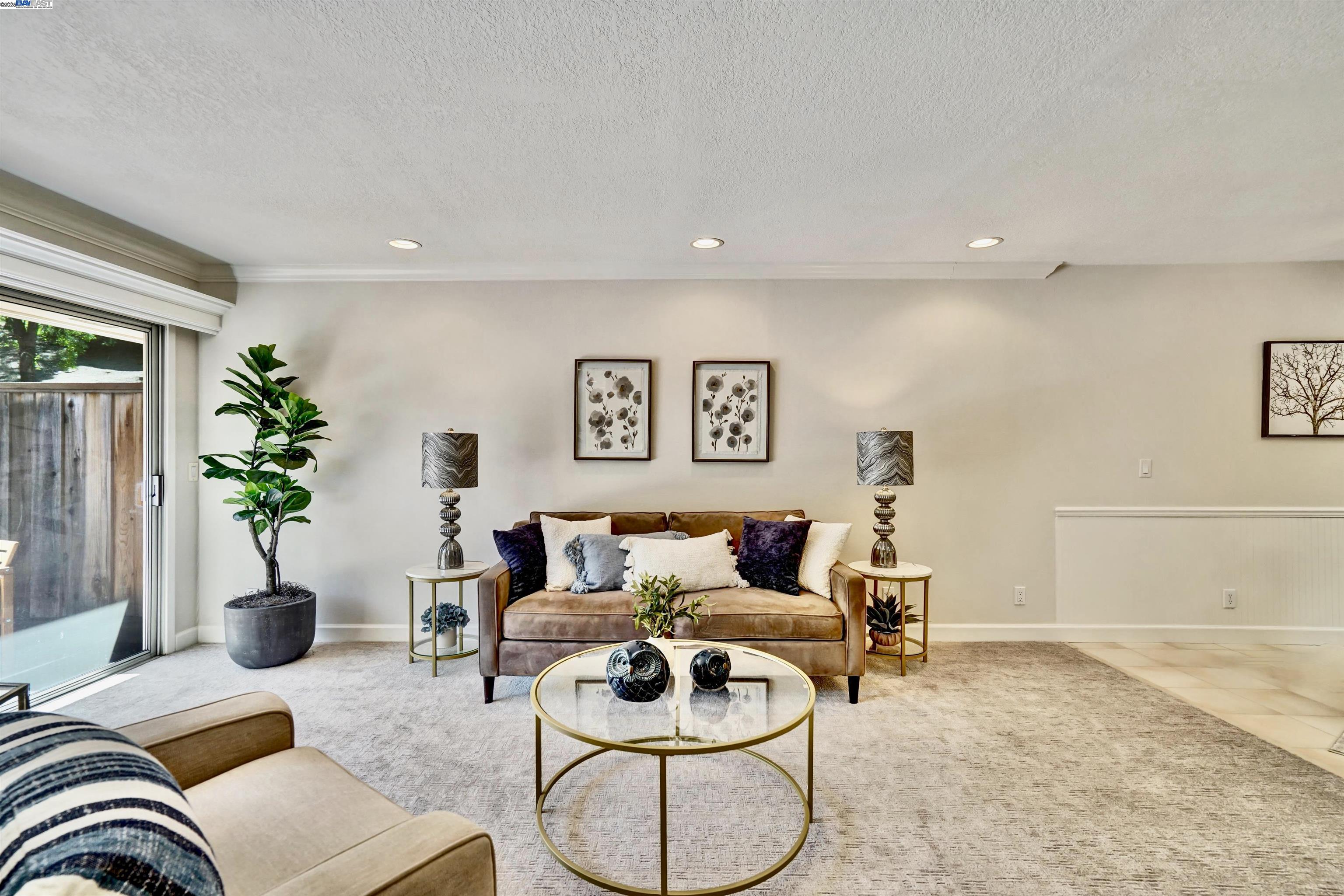 2217 Ptarmigan Dr # 2