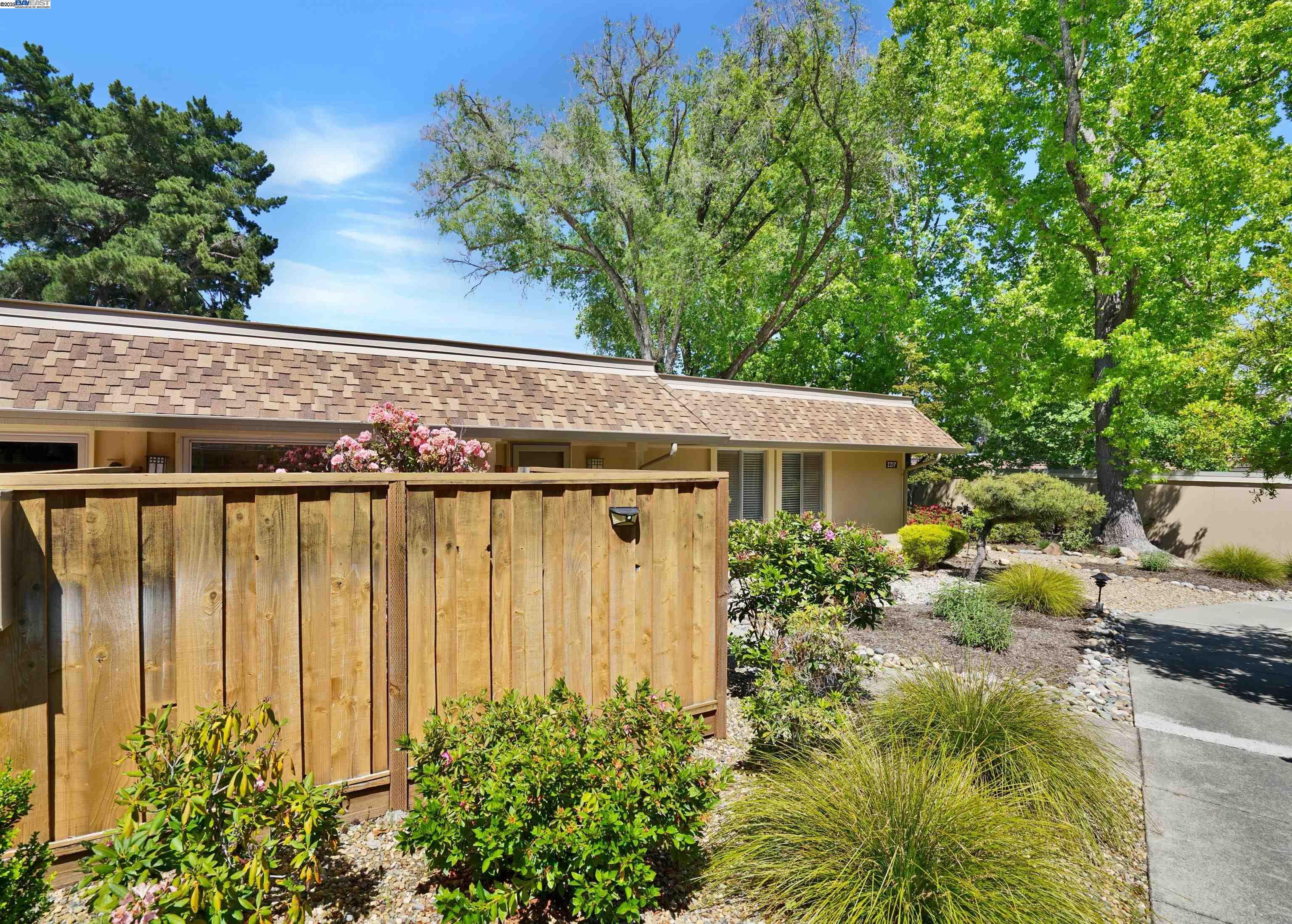 2217 Ptarmigan Dr # 2