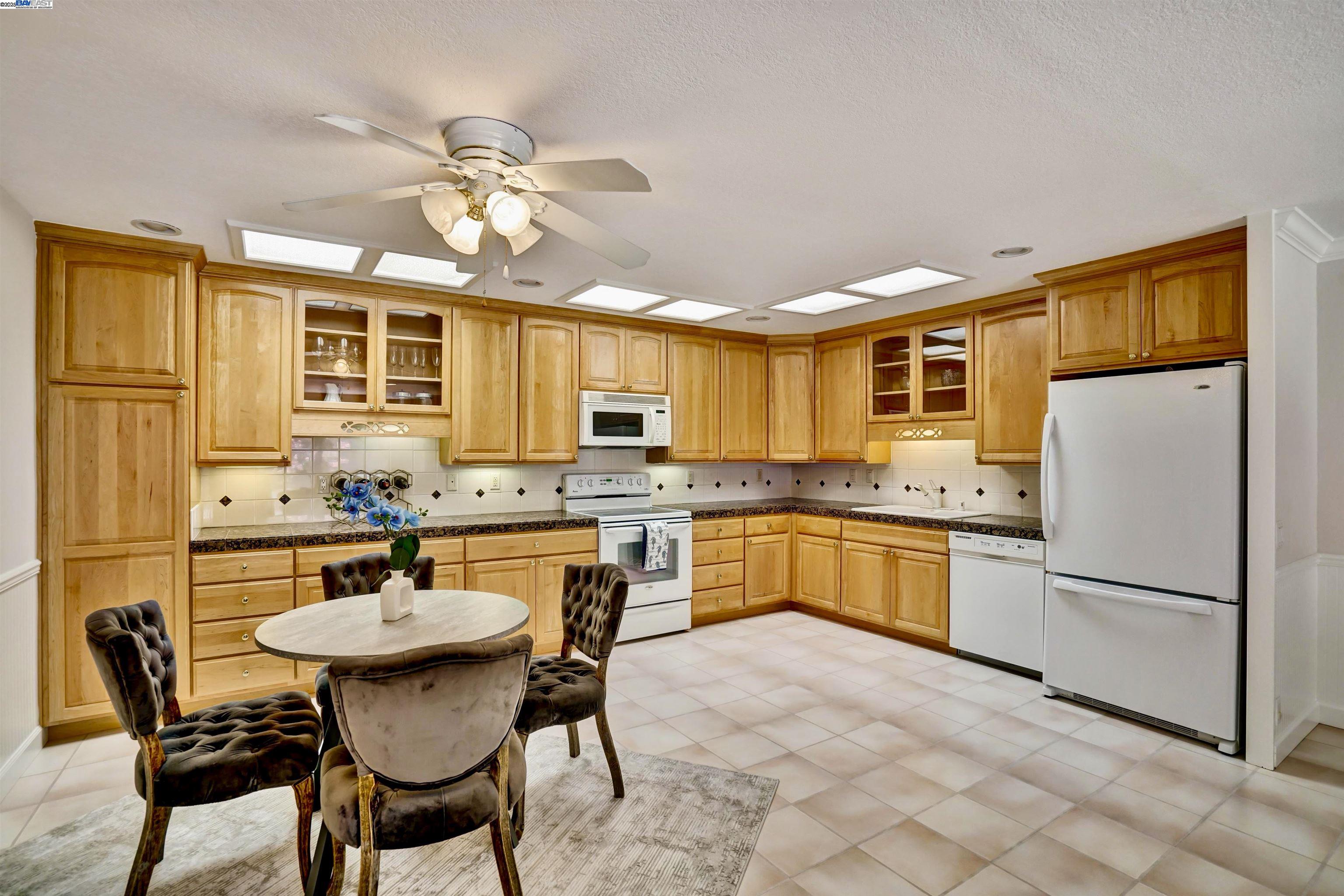 2217 Ptarmigan Dr # 2