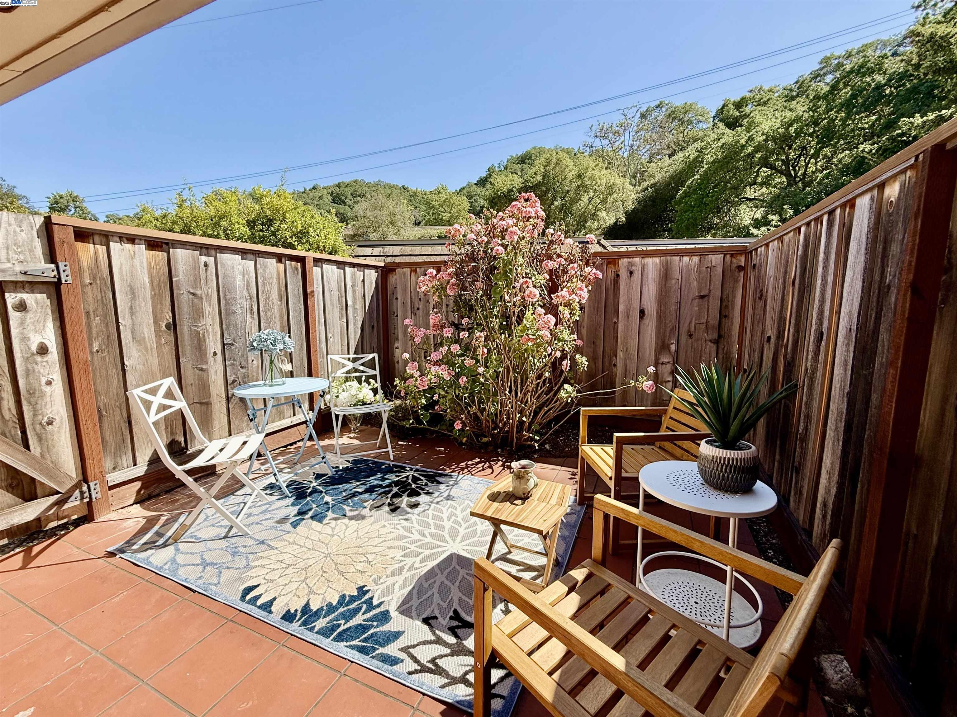 2217 Ptarmigan Dr # 2