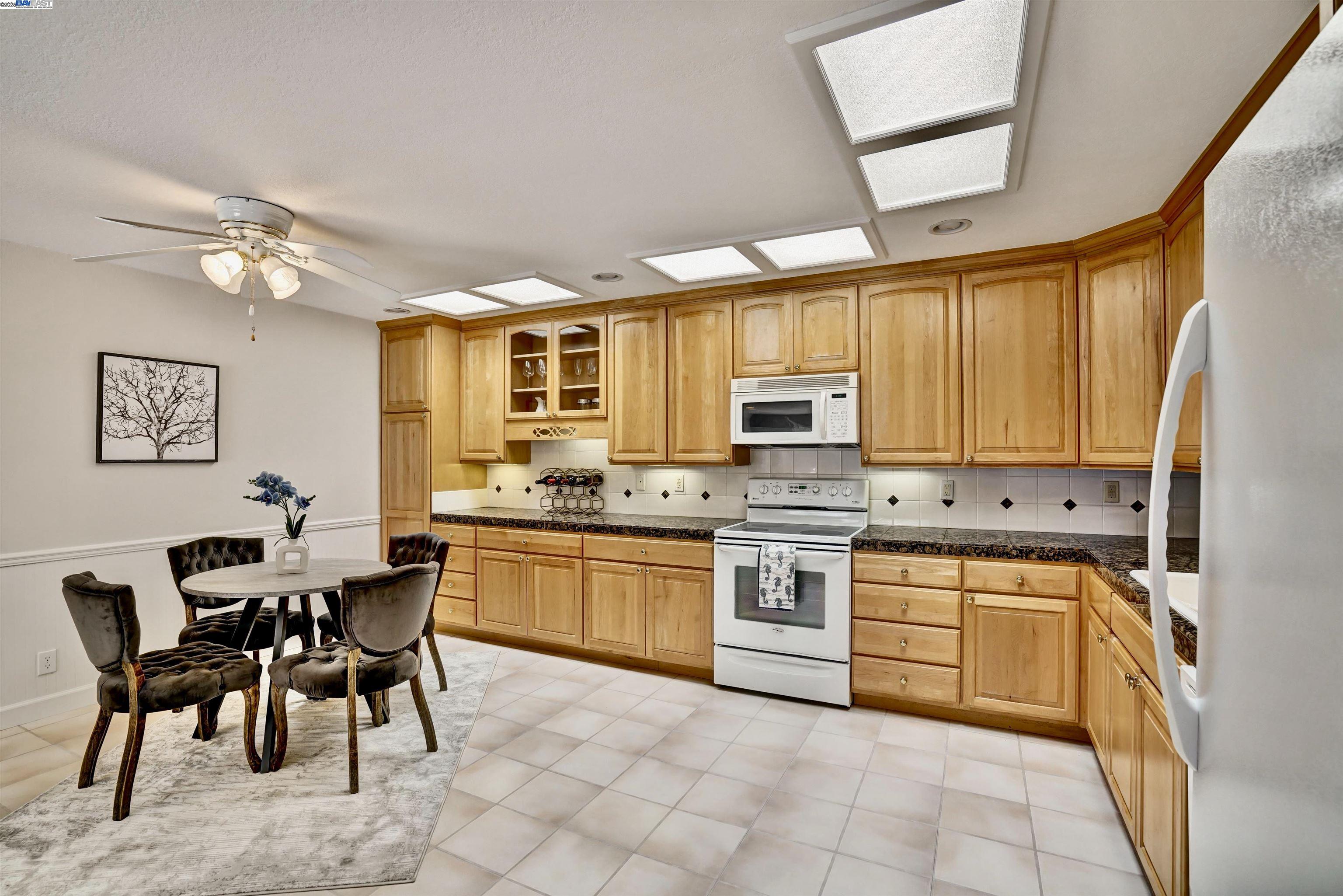 2217 Ptarmigan Dr # 2