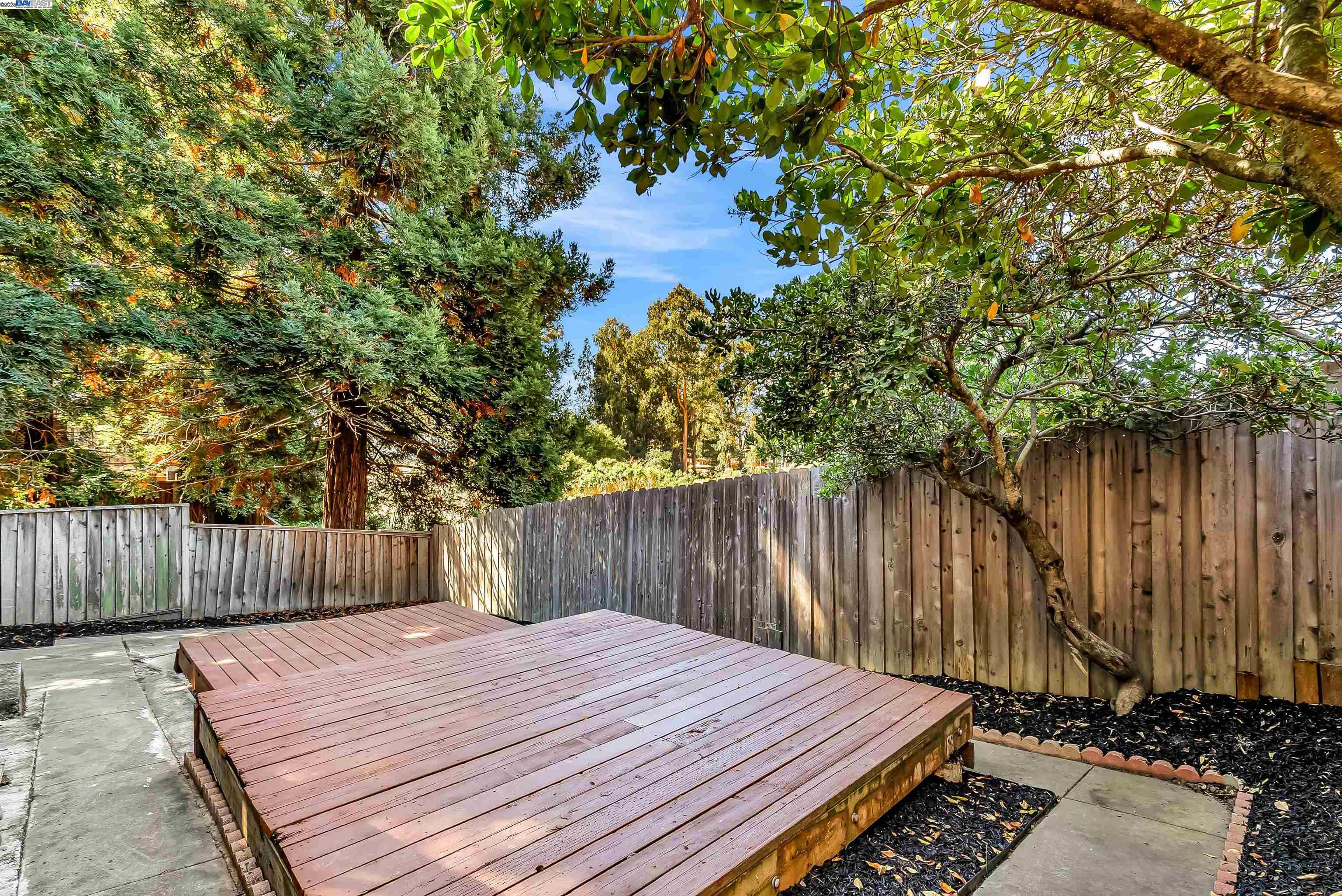 23661 Glenbrook Lane