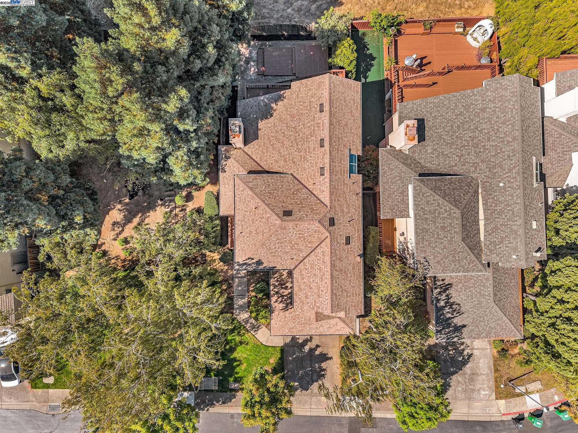 23661 Glenbrook Lane