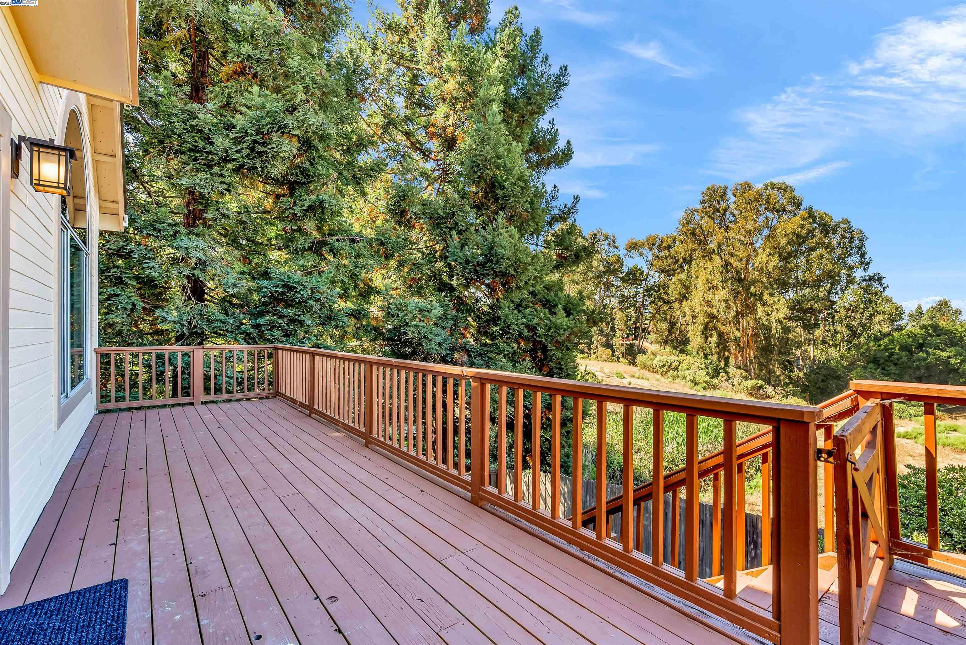 23661 Glenbrook Lane
