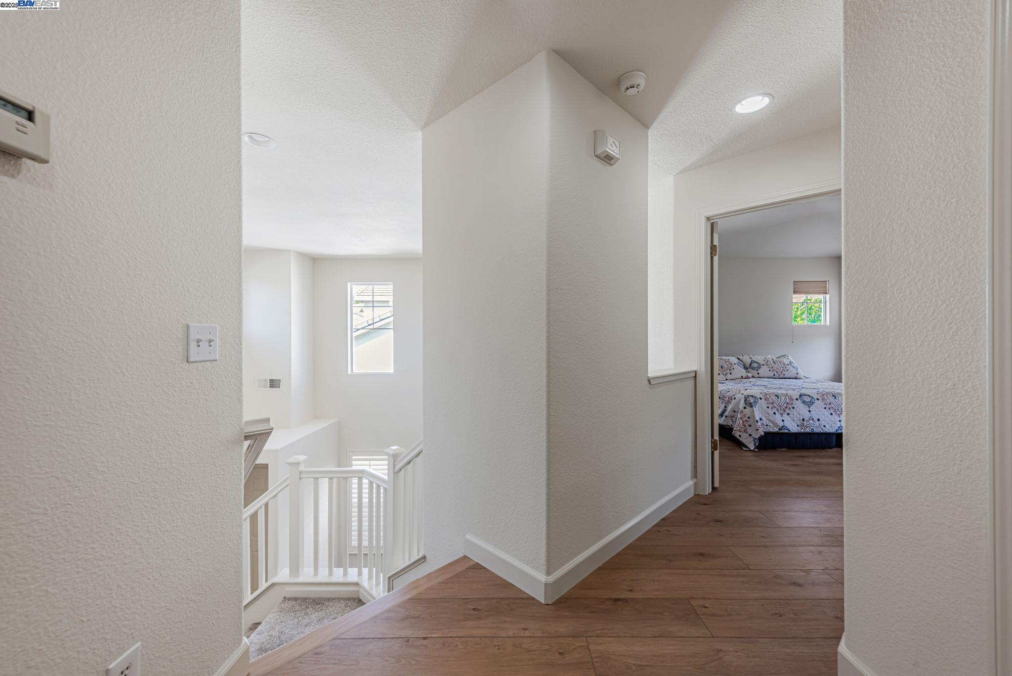 215 Marquis Ter