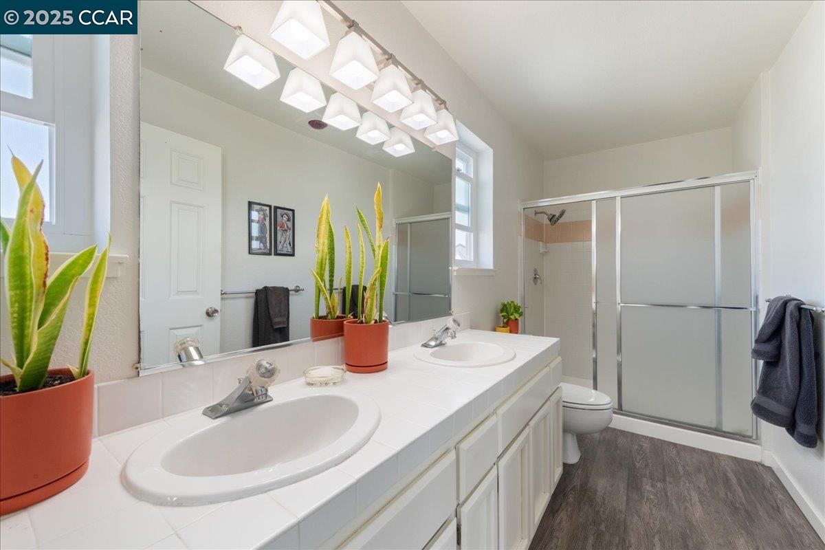 609 Commodore Dr, Richmond