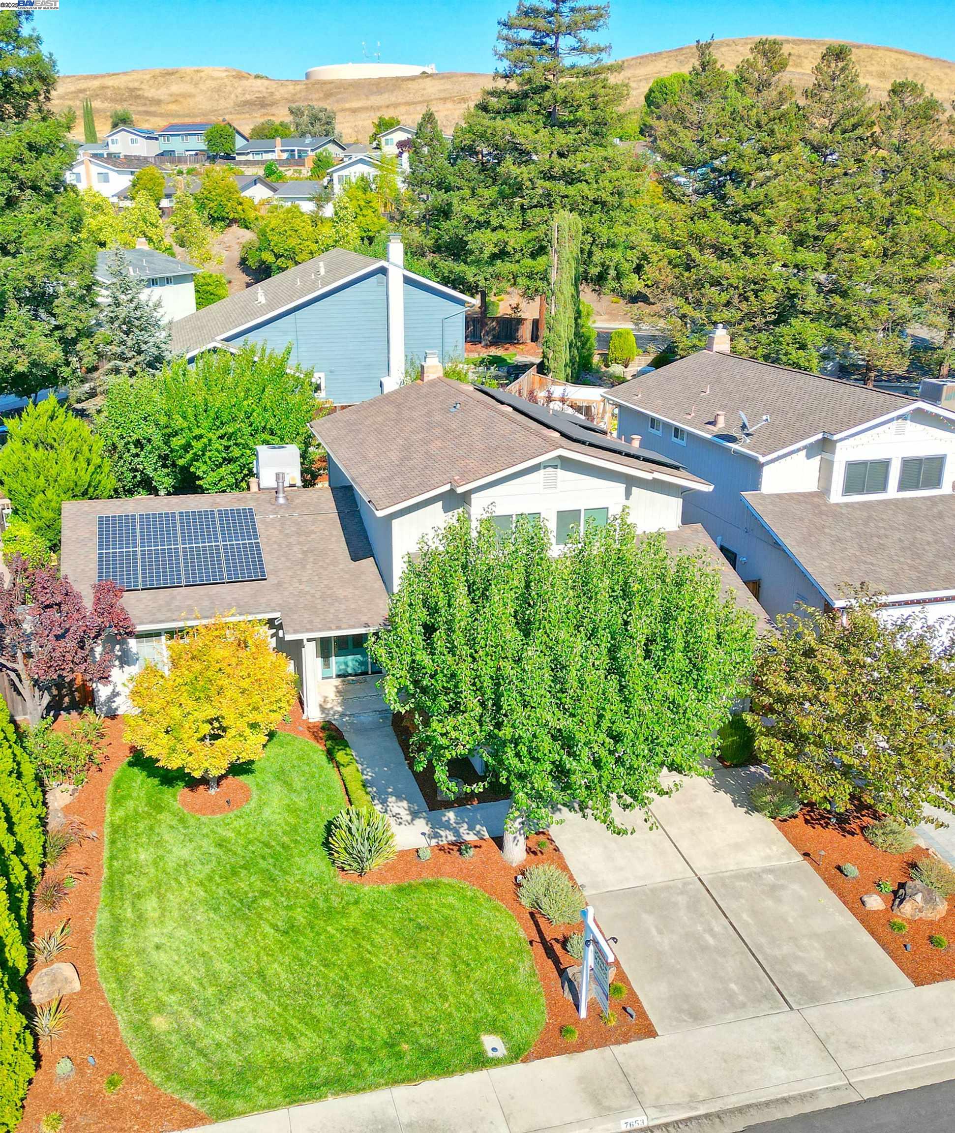 7653 Turquoise St