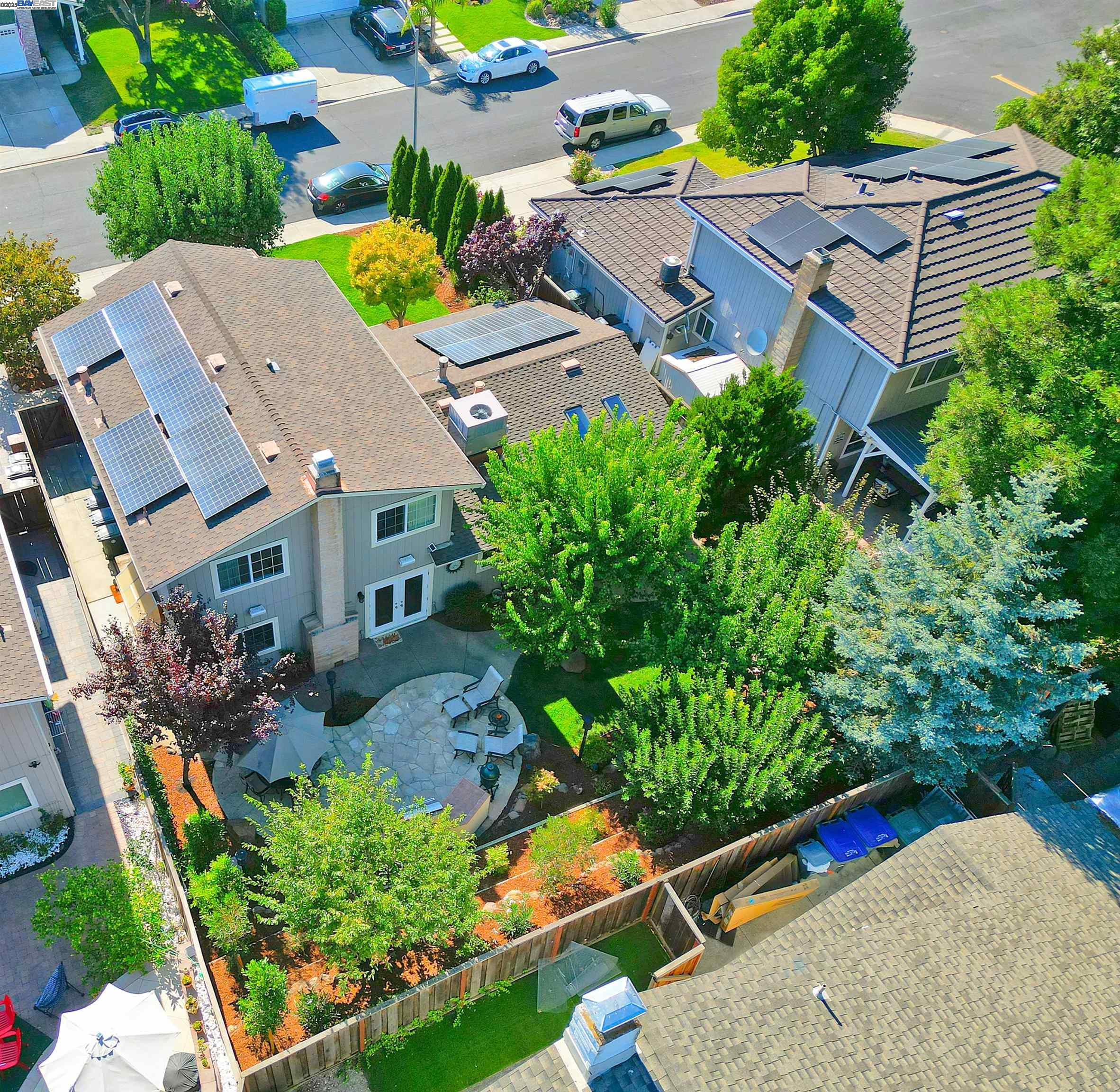 7653 Turquoise St
