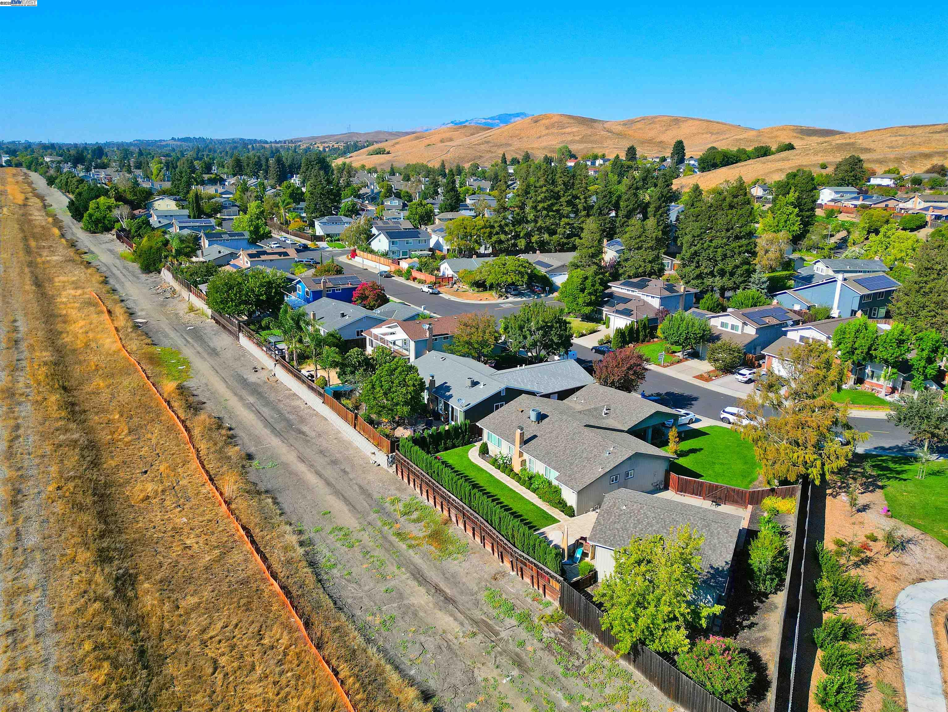 7653 Turquoise St