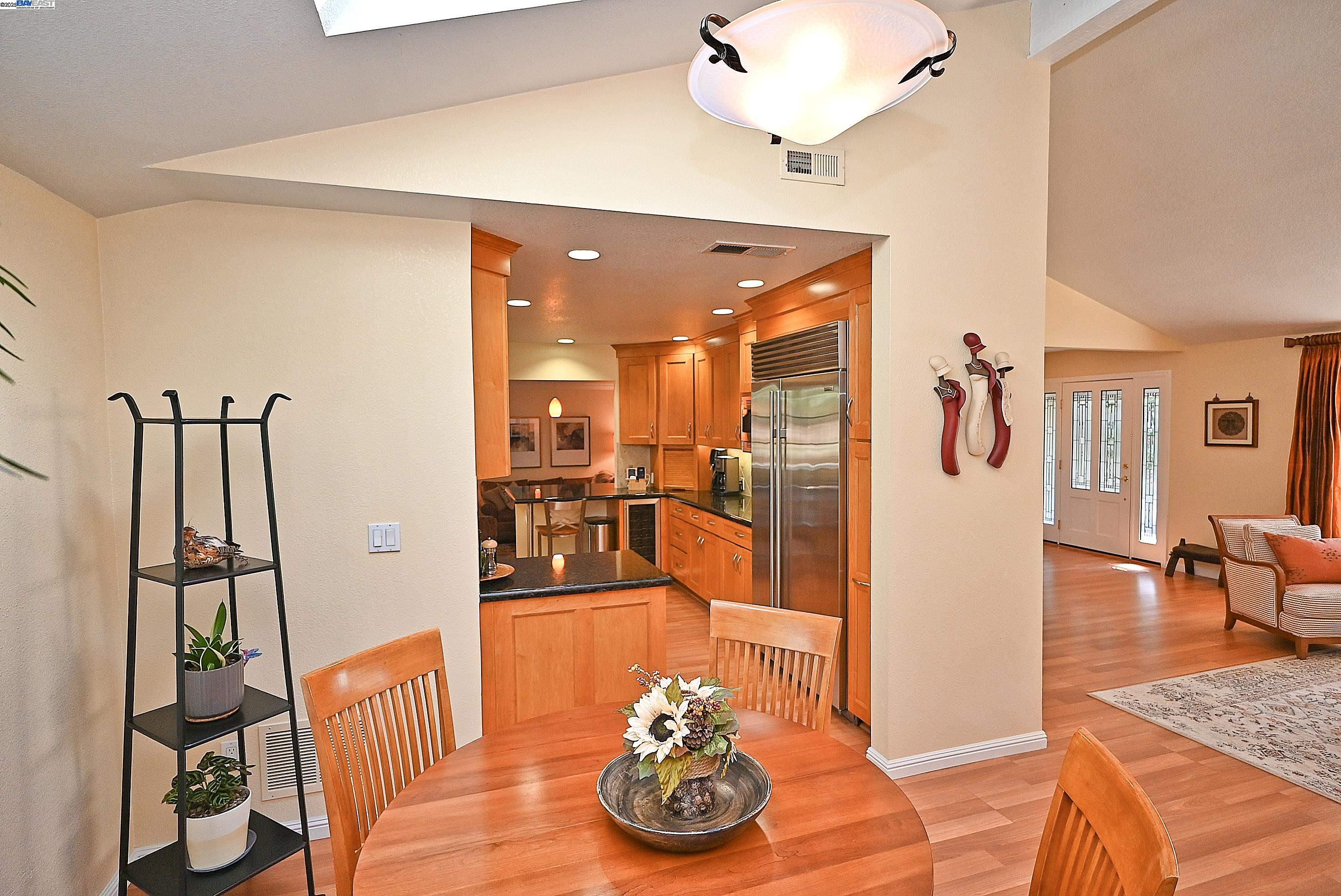 7653 Turquoise St