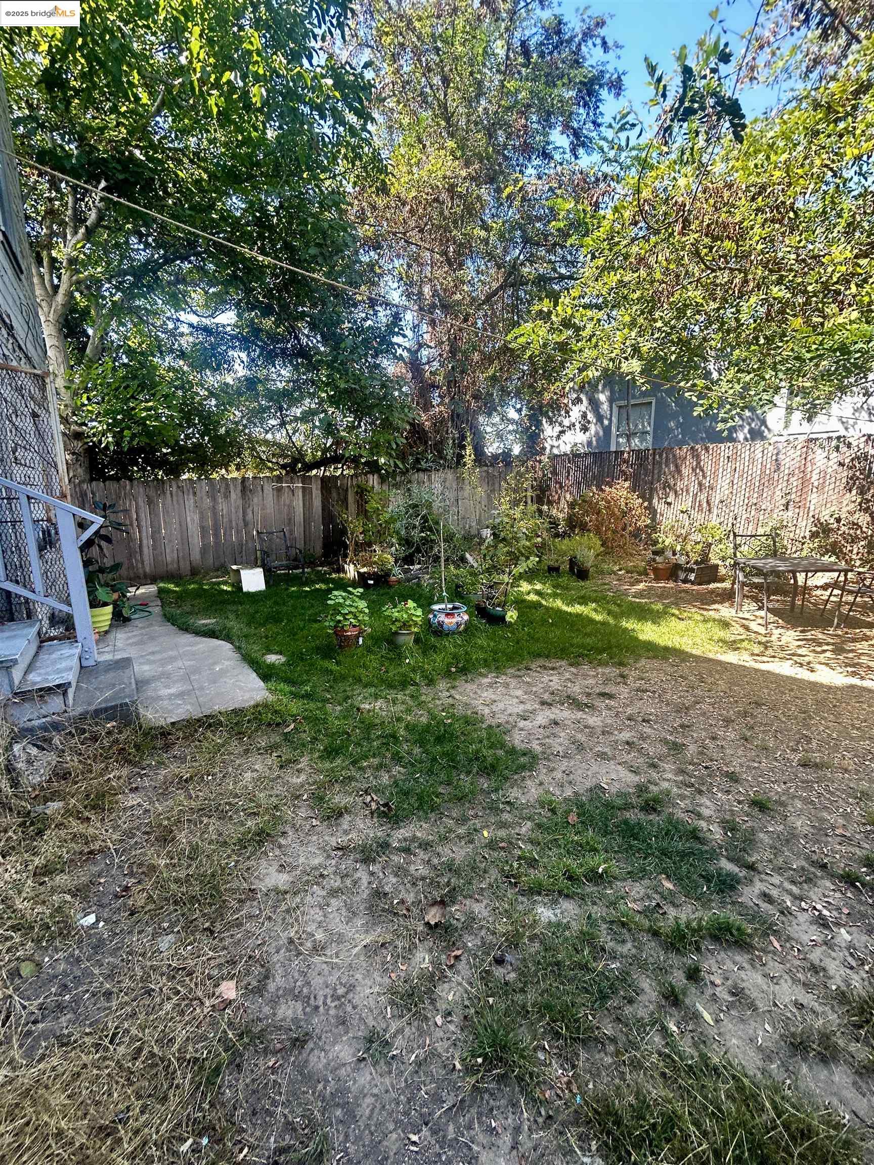 2816 Foothill Blvd