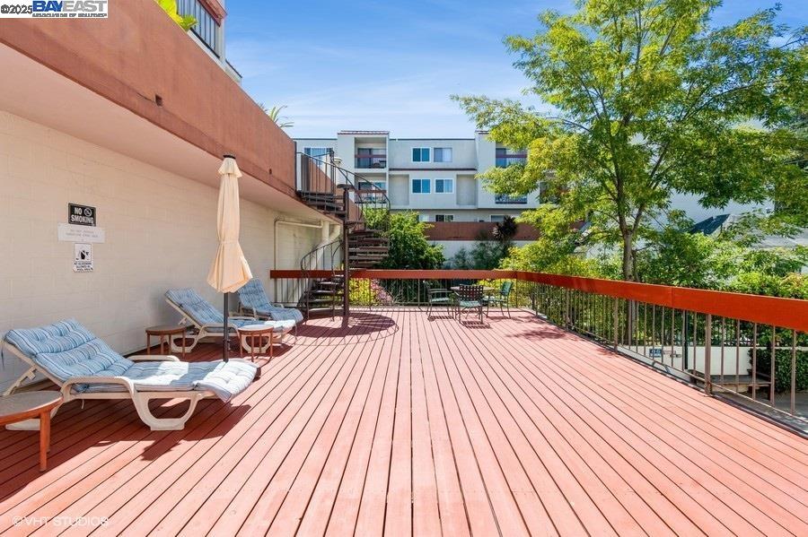 2005 Pleasant Valley Ave # 316