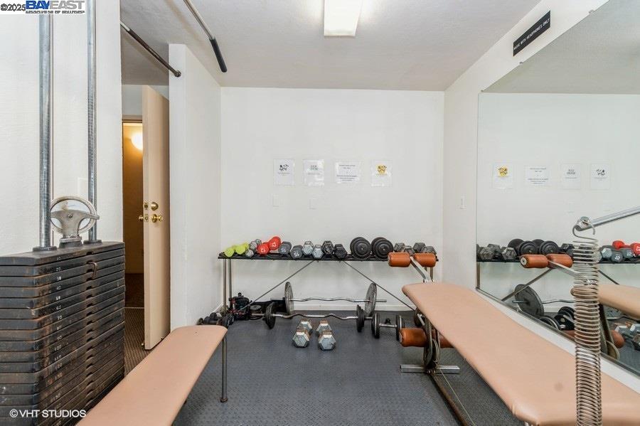 2005 Pleasant Valley Ave # 316